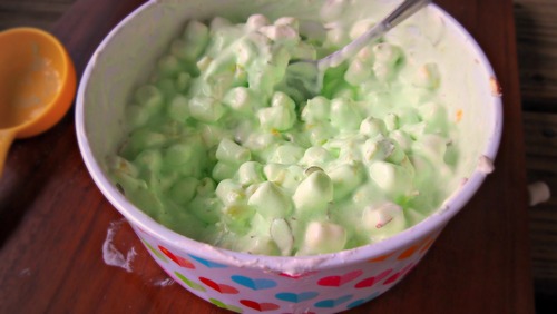 Low Calorie Watergate Salad Inspired By My Mom