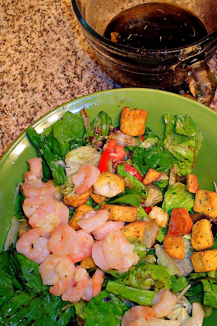 Shrimp Scampi Salad W/Garlic Balsamic Dressing