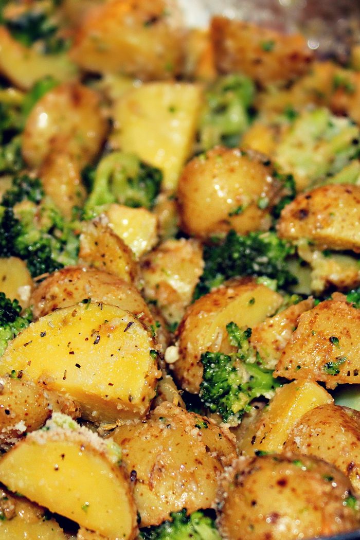 Garlic Parmesan Golden Potatoes & Broccoli