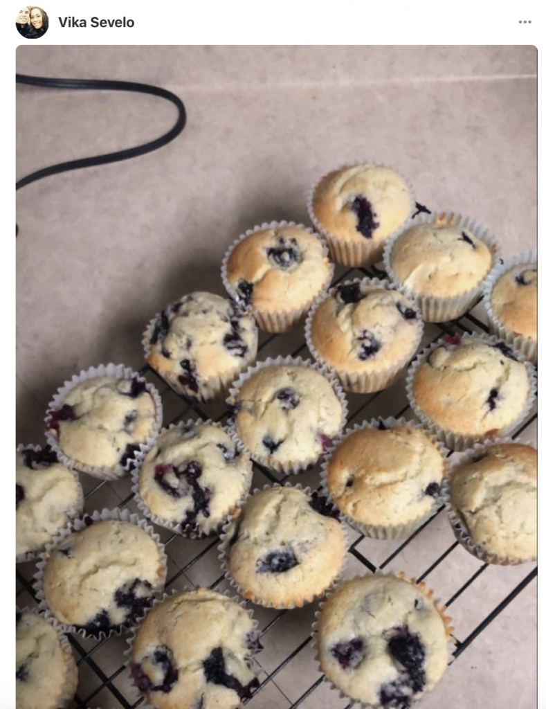 paleo blueberry almond flour muffins, low carb, muffins, breakfast, no added sugar, low carb, muffin, baking, healthy, light , breakfast, paleo breakfast,