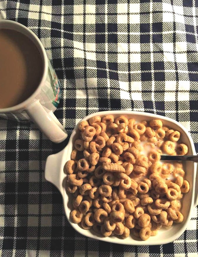 COFFEE AND CHEERIOS 