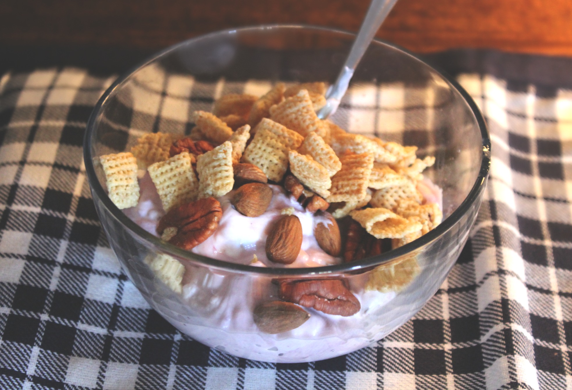 breakfast yogurt cereal nuts