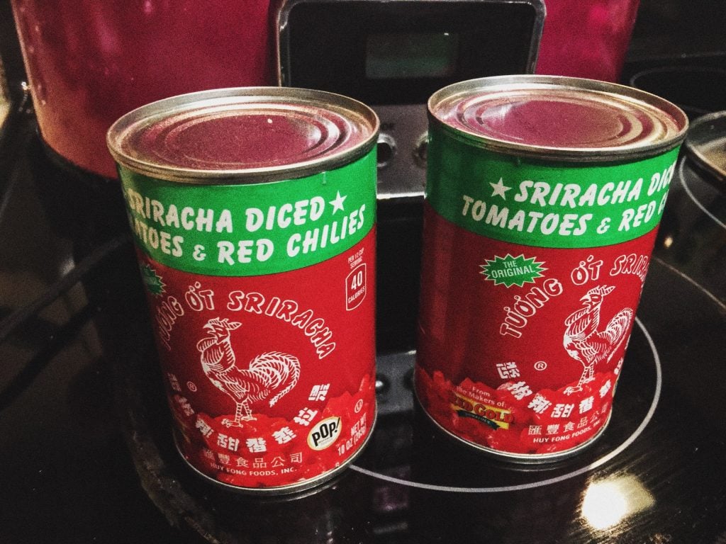 Crockpot Sriracha Salsa Chicken Sliders & Homemade Papas Fritas! 