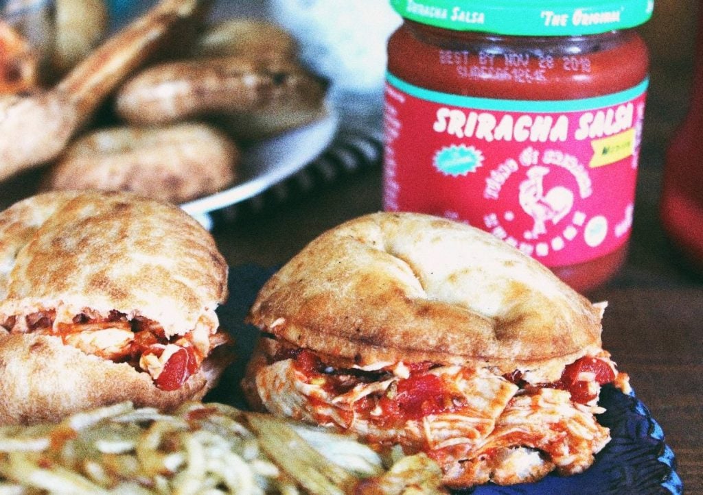 Crockpot Sriracha Salsa Chicken Sliders & Homemade Papas Fritas! 