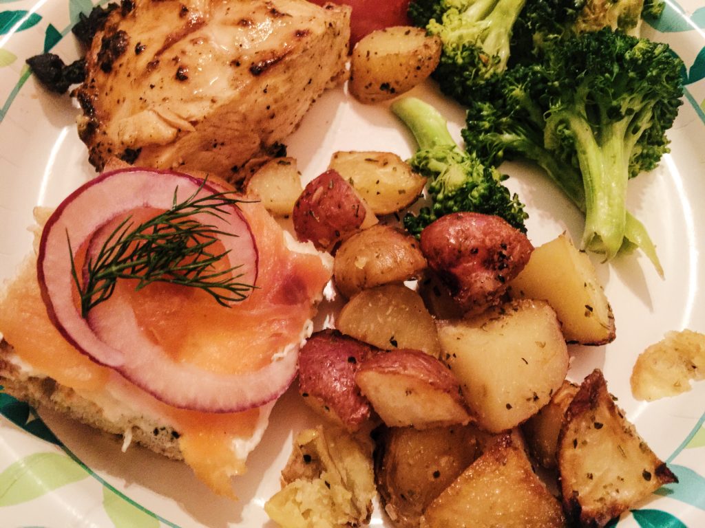 Processed with VSCO with c3 presetGarlic Cream Cheese & Smoked Salmon over Whole Wheat Baguettes, Broccoli, and red onion! Grilled Chicken! Baked potatoes! 