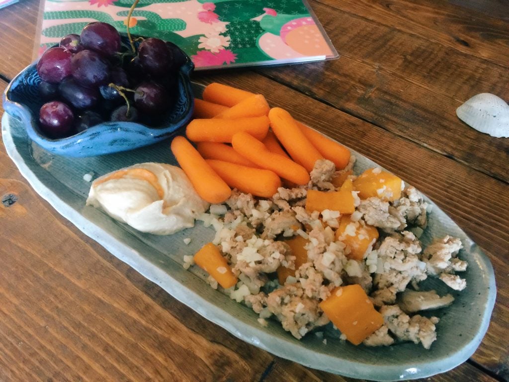 grapes, carrots, hummus, ground turkey, cauliflower rice, and butternut squash