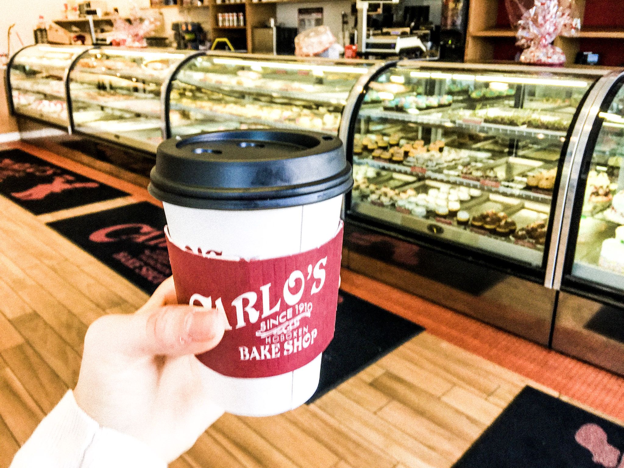 Acai Bowls & Coffee in New Jersey Before Our Half Marathon Simply