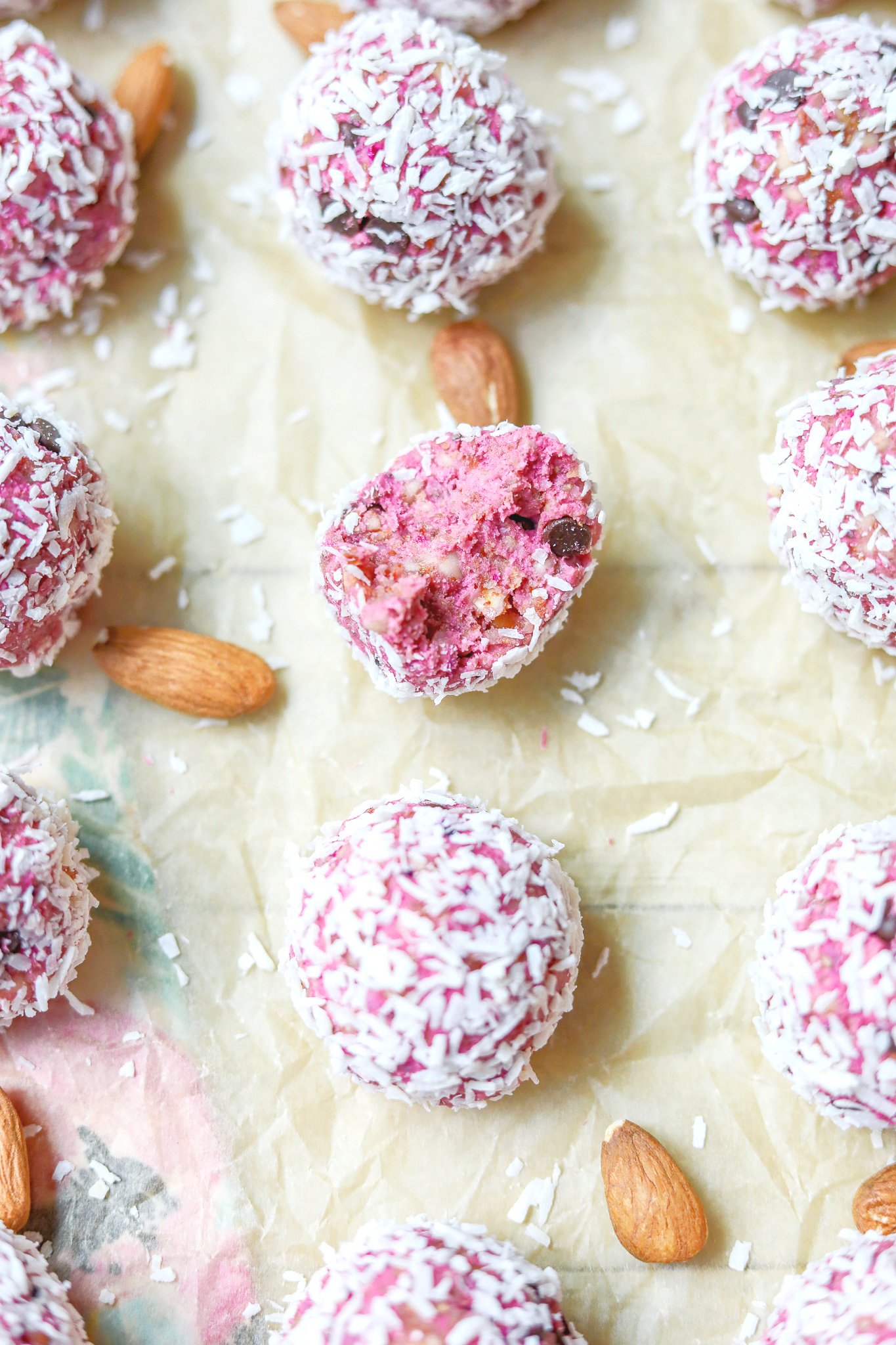 Delicious energy protein balls filled with dragon fruit almonds coconut protein powder dates and vegan chocolate chips gluten free snack dairy free gluten free vegan plant based healthy on the go recipe no bake simply taralynn blog kid friendly