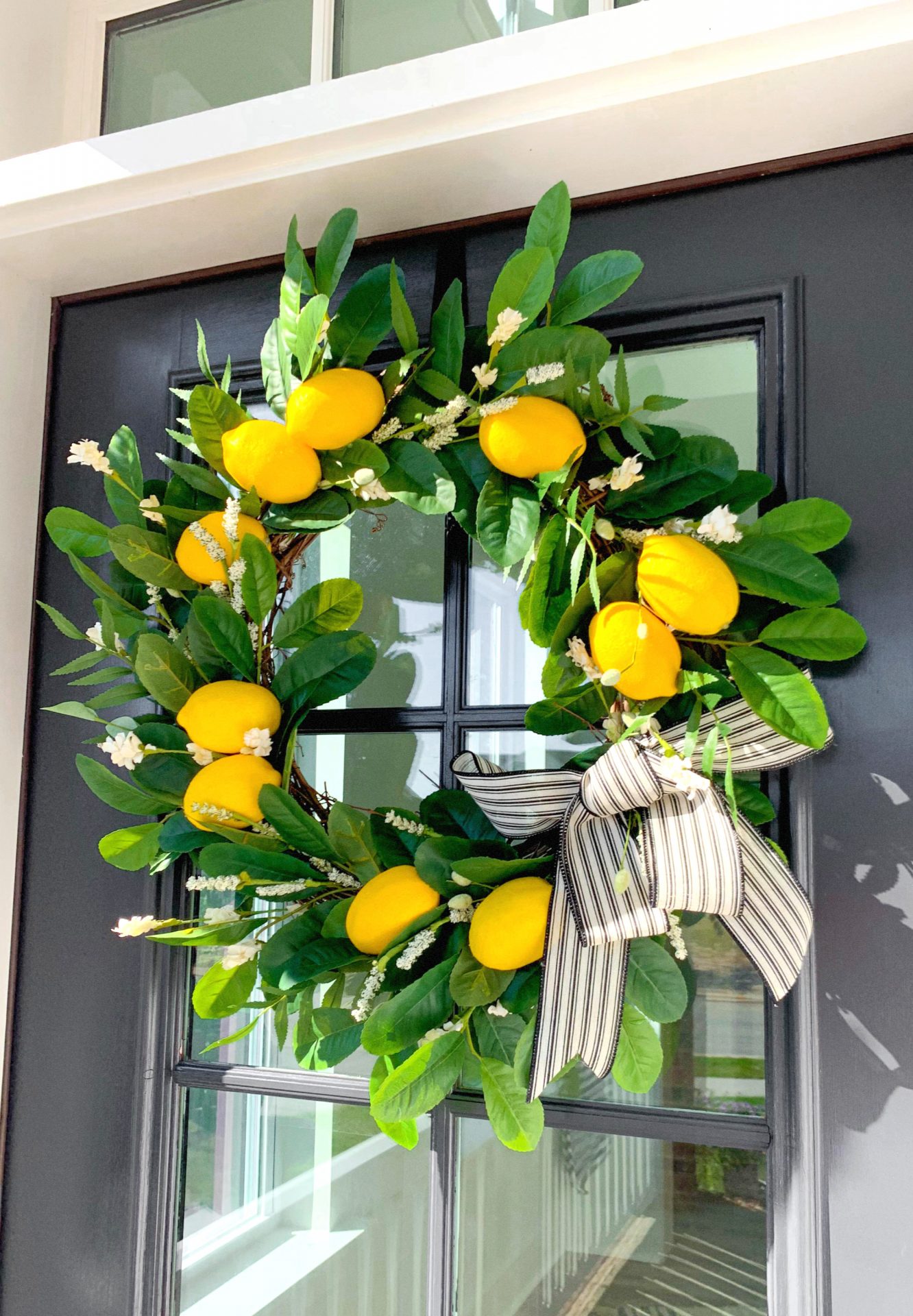 Do It Yourself: Lemon Citrus Wreath for a Summer Door + Video🍋