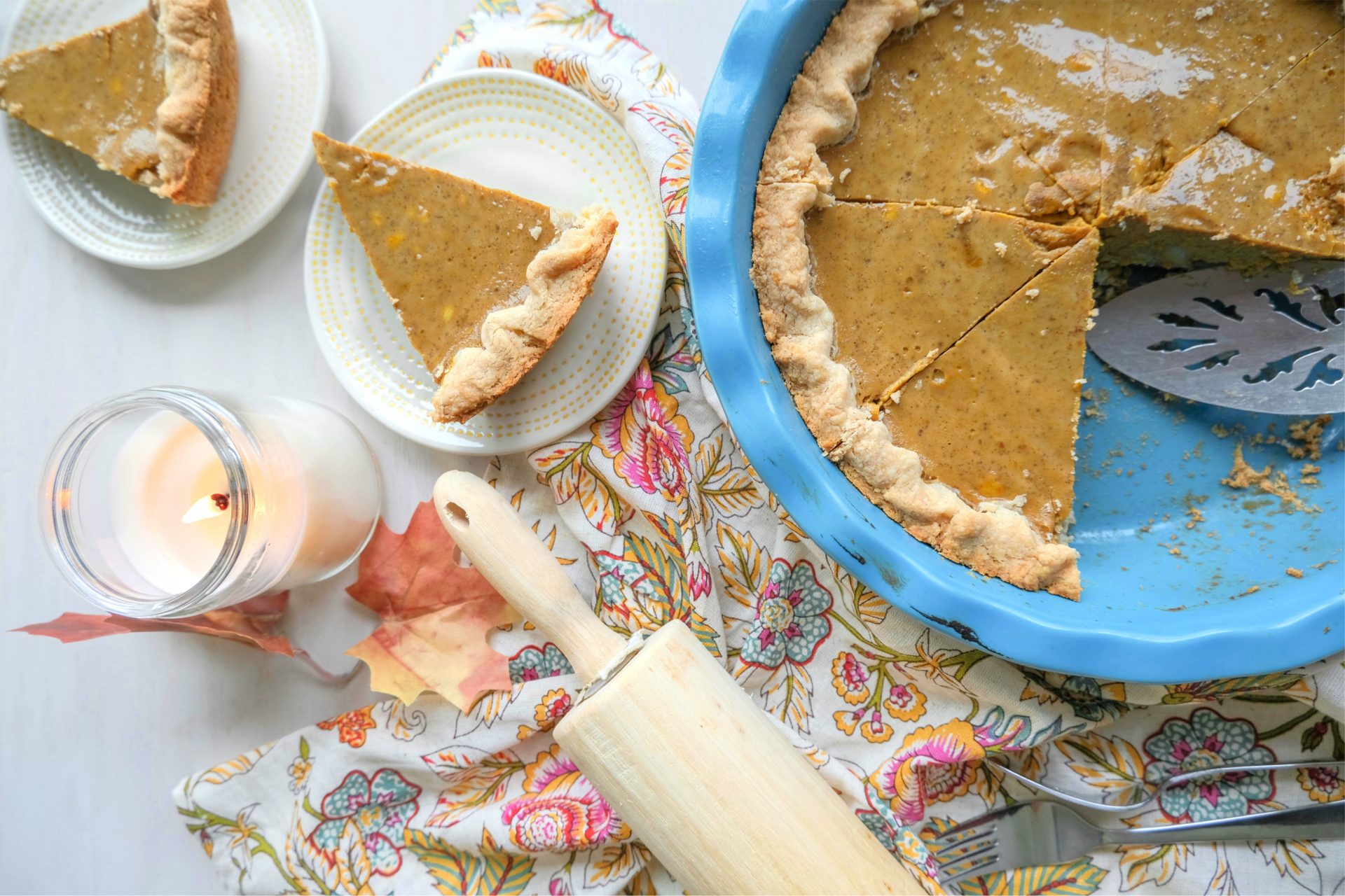 gluten free, pumpkin pie, delicious gluten-free pumpkin pie, thanksgiving, baking, fall, flaky gluten-free pumpkin pie, gluten-free pie crust