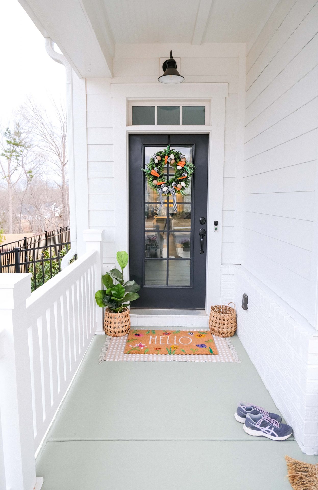 An Easy Early Fall Wreath for Front Door Decor - Perfecting Places