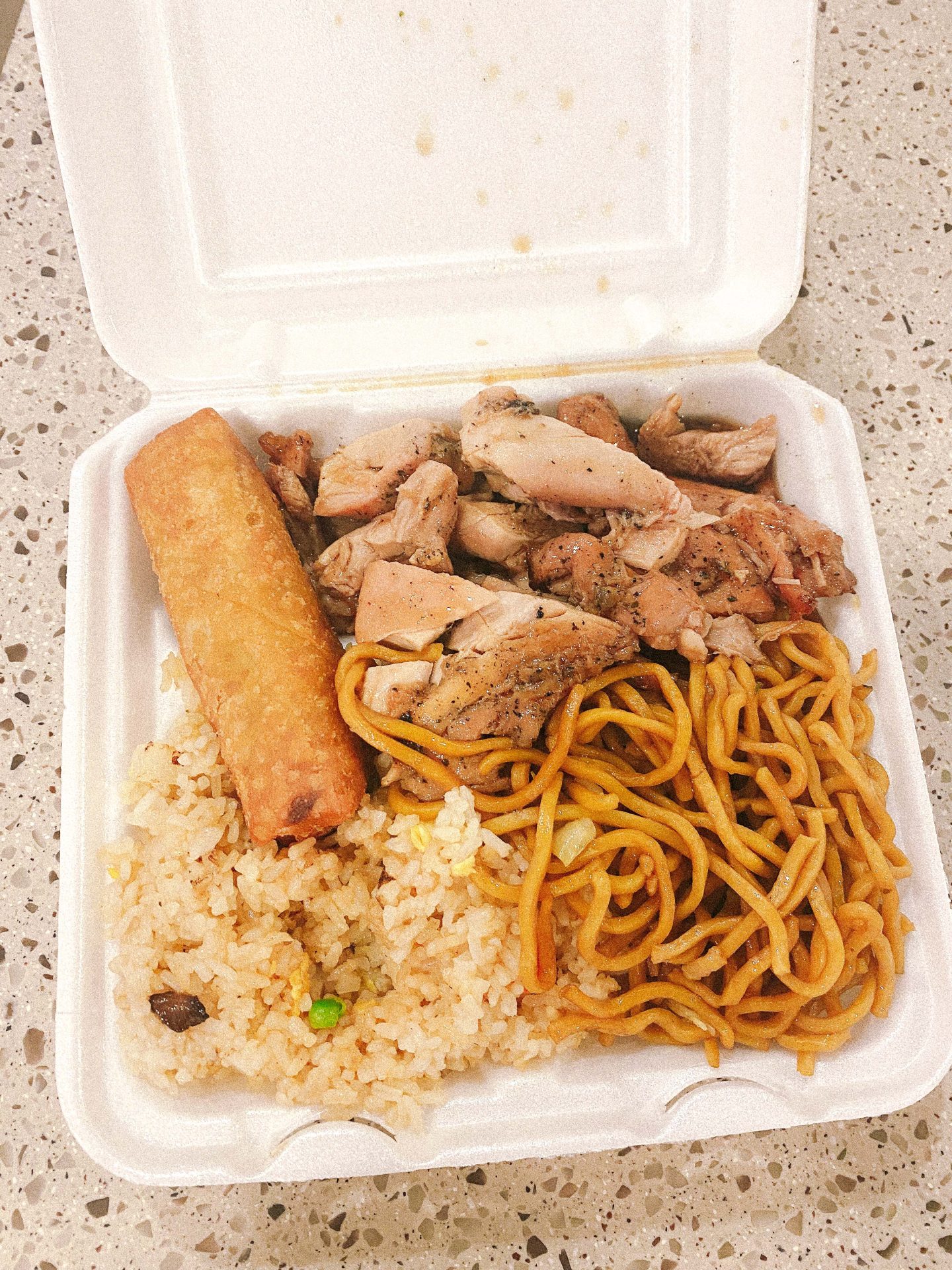 chinese food, the outlets, bourbon chicken