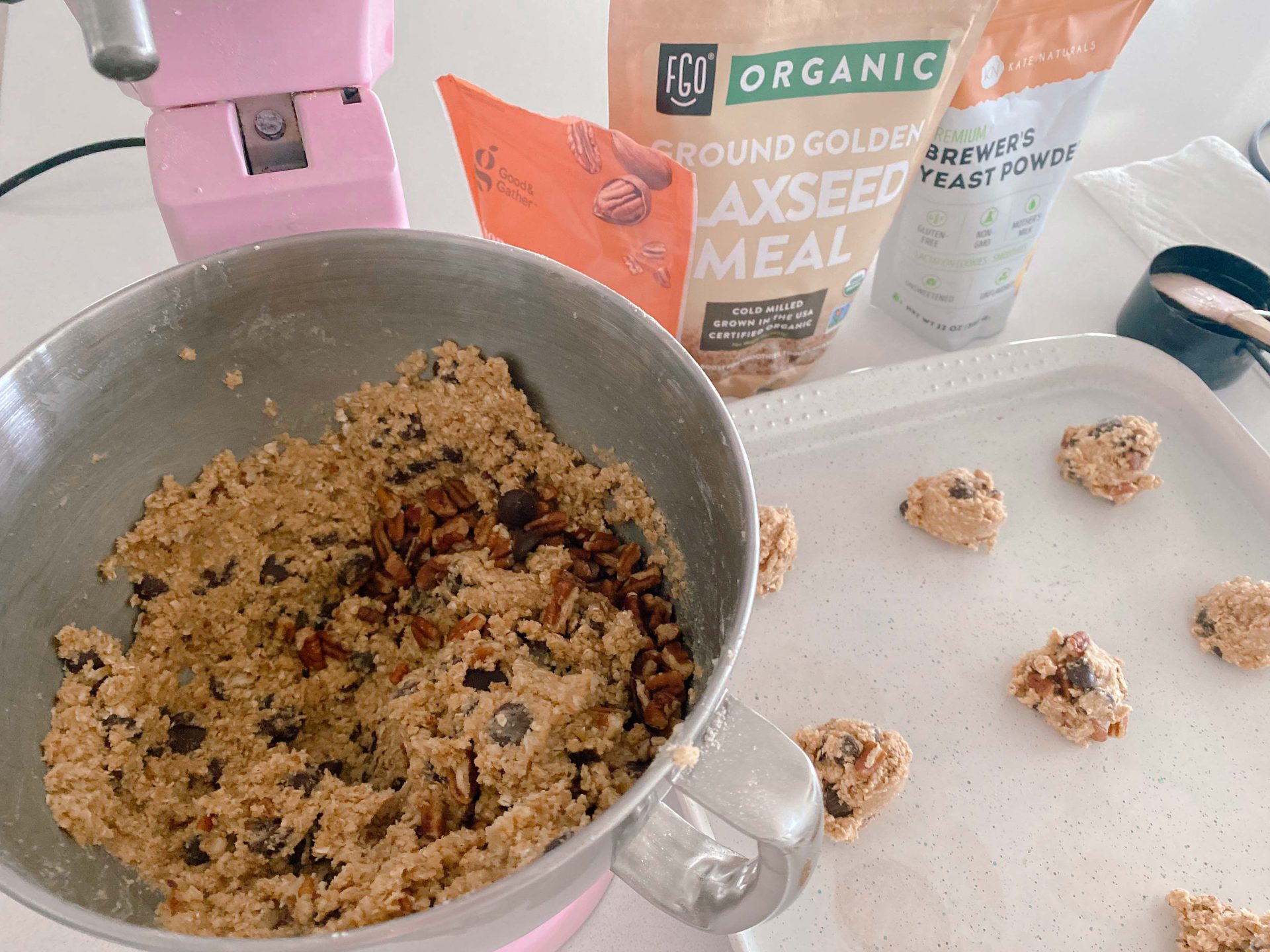 how sweet eats lactation cookies, the most delicious lactation cookies, oatmeal lactation cookies, brewers yeast, pregnancy, milking, lactation, milk supply, snacks