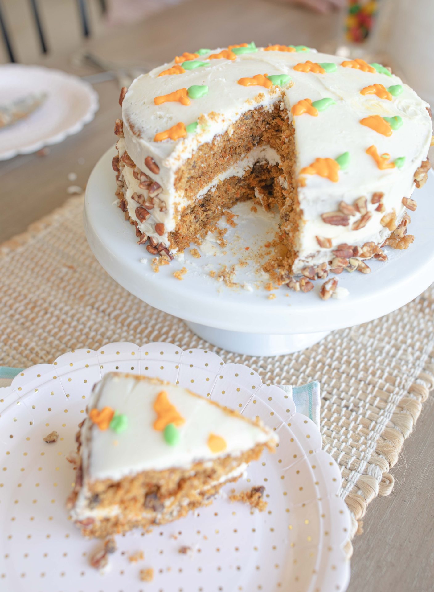 carrot cake, easter, carrot cake without pineapple, carrot cake without raisins, delicious carrot cake with buttercream