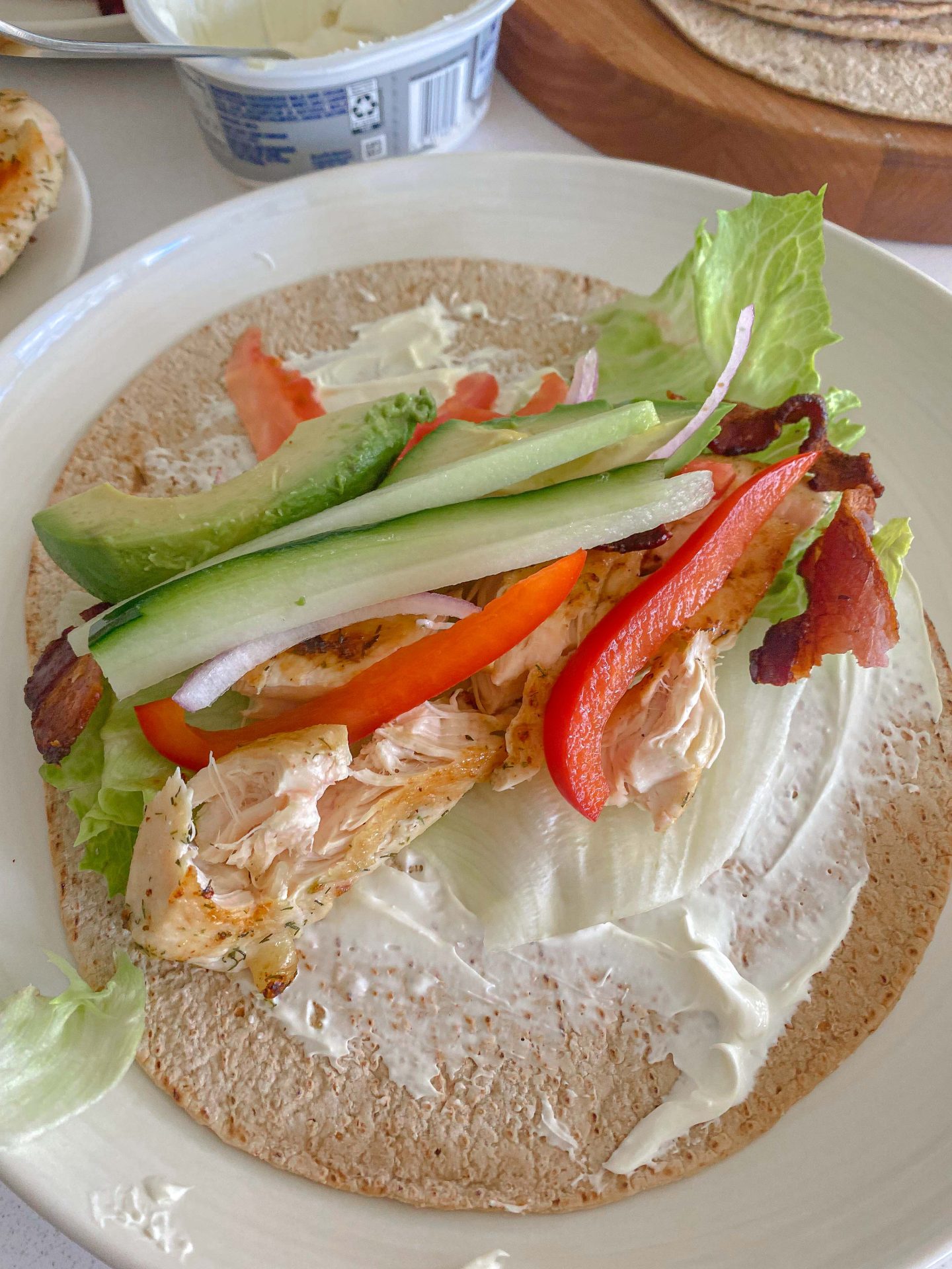 low carb multigrain wraps, lettuce, veggies, bacon, lunch, meal prep, cream cheese, chicken, ranch, healthy meal wraps, lunch ideas, wraps for lunch, wraps to go, easy on the go meals, travel ideas, travel food, bacon, cream cheese, low carb, keto, diet