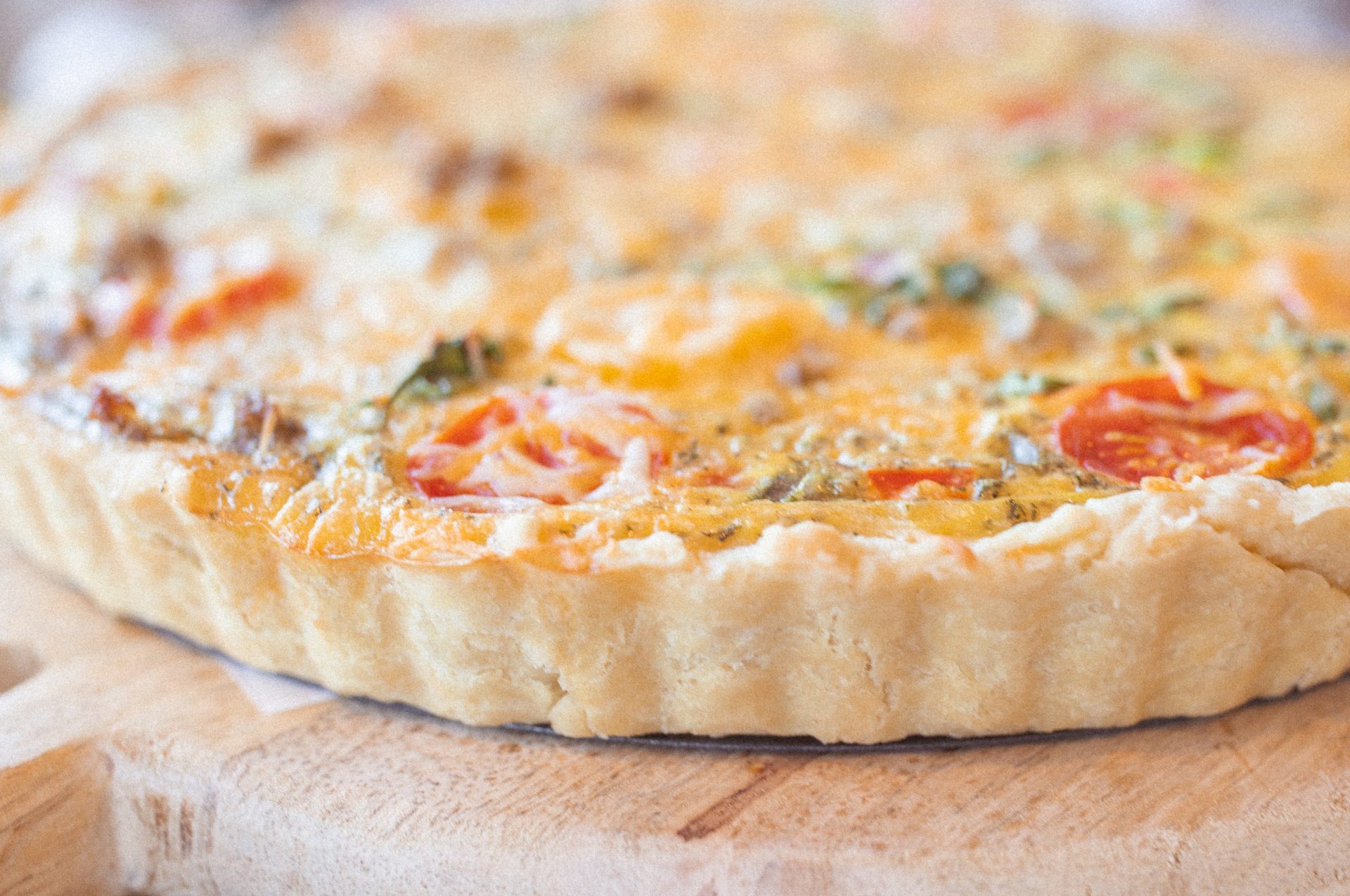 sourdough quiche crust, flaky quiche crust, flaky breakfast pie, breakfast pie, the best quiche recipe, vegetable and sausage quiche, breakfast, lunch, dinner, healthy recipe, sausage quiche, arugula, eating fresh, homemade quiche, the best quiche, fitting in more vegetables, diet recipes, healthy and fresh, farm to table, healthy recipes