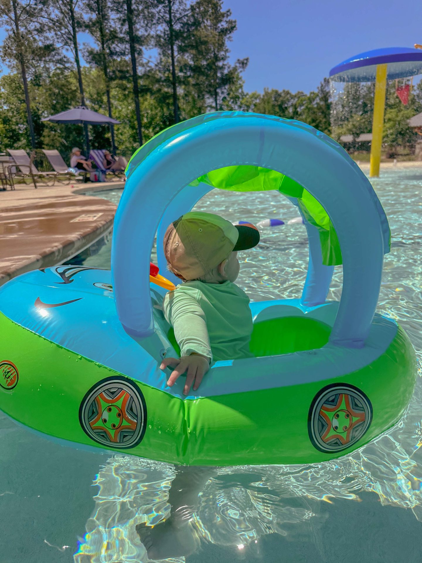 baby and mommy pool day, pool snacks, what to pack to the pool, summer fun, summer with toddler, mommy and me, pool time, south Carolina, summer fun, lifestyle blogger