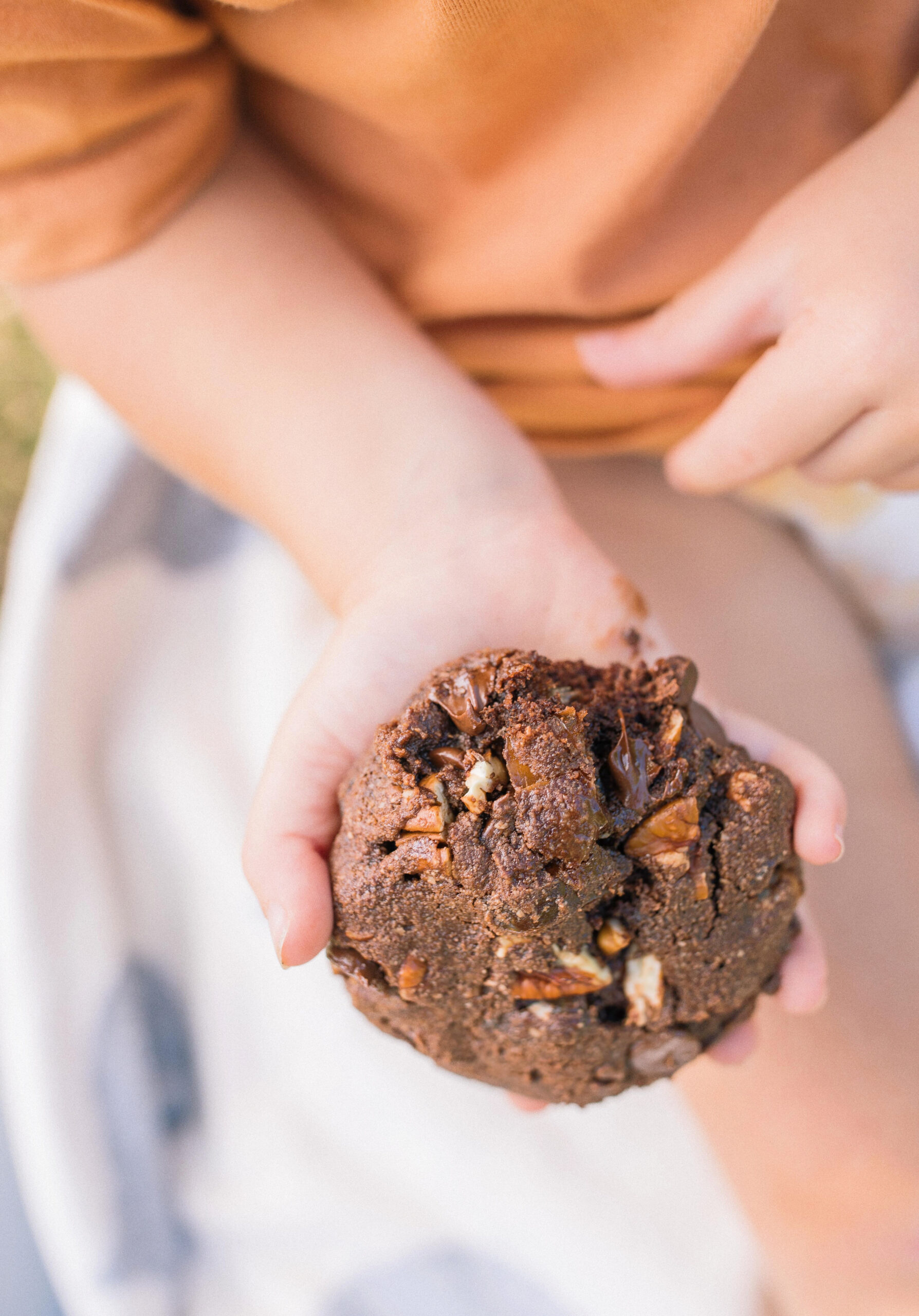 almond flour cookies, chocolate almond flour cookies, healthy chocolate desserts, dates, no refined sugar, gluten-free, chocolate chip cookie, healthy desserts, low sugar, low carb, healthy desserts for kids, pumpkin almond flour cookies, gluten free, dairy free, honey, gluten free almond flour cookies, cocoa powder, healthy almond flour cookies, pecans, protein in cookies, kids desserts, kids recipes, toddler approved, healthy dessert Ideas, healthy dessert, low calorie
