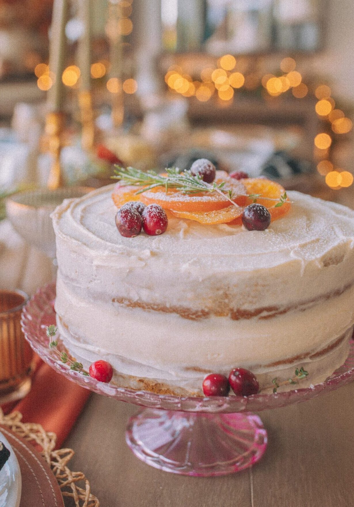 Thanksgiving menu, thanksgiving food, healthy thanksgiving, oranges, gluten free, sourdough, thanksgiving table setting, baked goods, holiday baking, holiday dinner, dinner party, hosting dinner party, tablescape, dinner decor, what to make for dinner party, turkey, pumpkin cake, apple pie, family dinner, dinner party, candle lit dinner table, fall table settings, cozy date night, cozy dinner, gorgeous table, cake, dinner rolls, deviled eggs, turkey roast, food