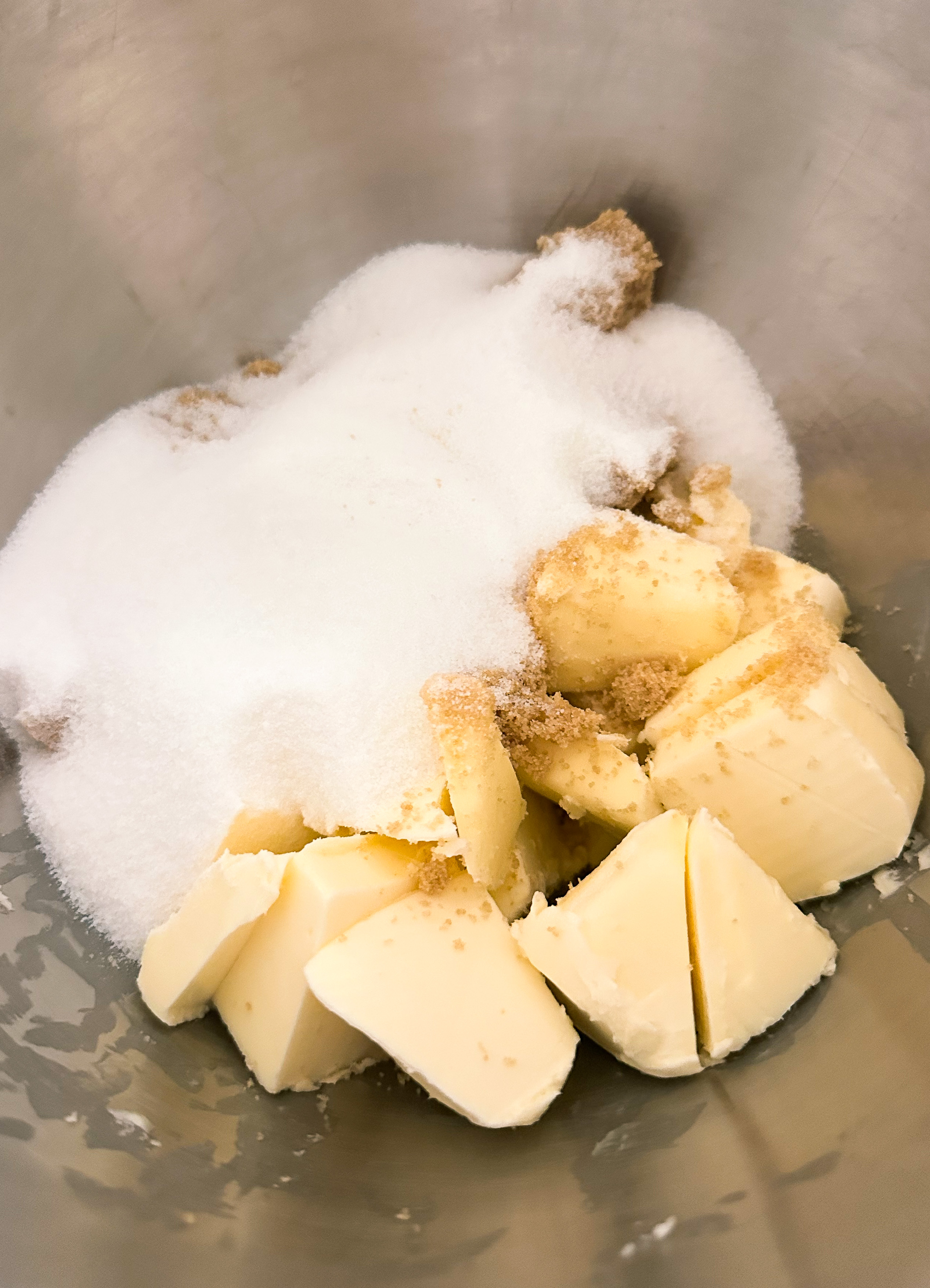 frosted cookies, snickers, dessert, candy bar, homemade salted caramel buttercream, buttercream frosting, peanut butter snickers cookies, peanut butter cookies, amazing dessert ever, the best frosted cookie recipe, salted caramel buttercream, peanut butter cookies, baking, soft, thick cookies, bakery, recipe