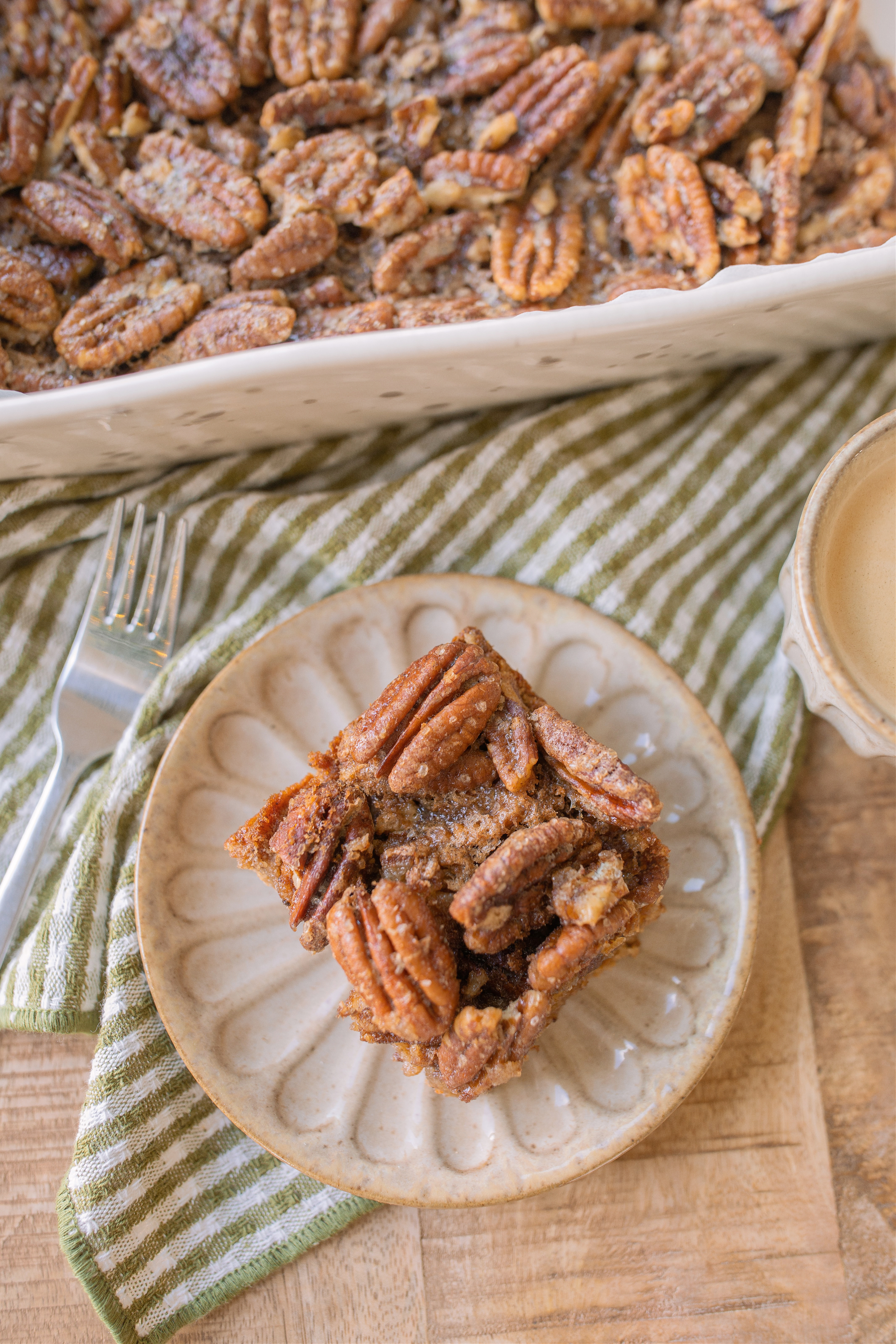 pecan bars, gluten free pecan bars, almond flour pecan bars, healthy pecan bars, refined sugar free pecan bars, maple pecan bars, coconut sugar pecan bars, paleo pecan bars, easy pecan bar recipe, thanksgiving pecan bars, thanksgiving dessert recipes, fall dessert recipes, healthy holiday desserts, gluten free thanksgiving desserts, no refined sugar desserts, maple syrup desserts, almond flour dessert recipes, coconut sugar desserts, easy holiday baking, healthy pecan pie bars