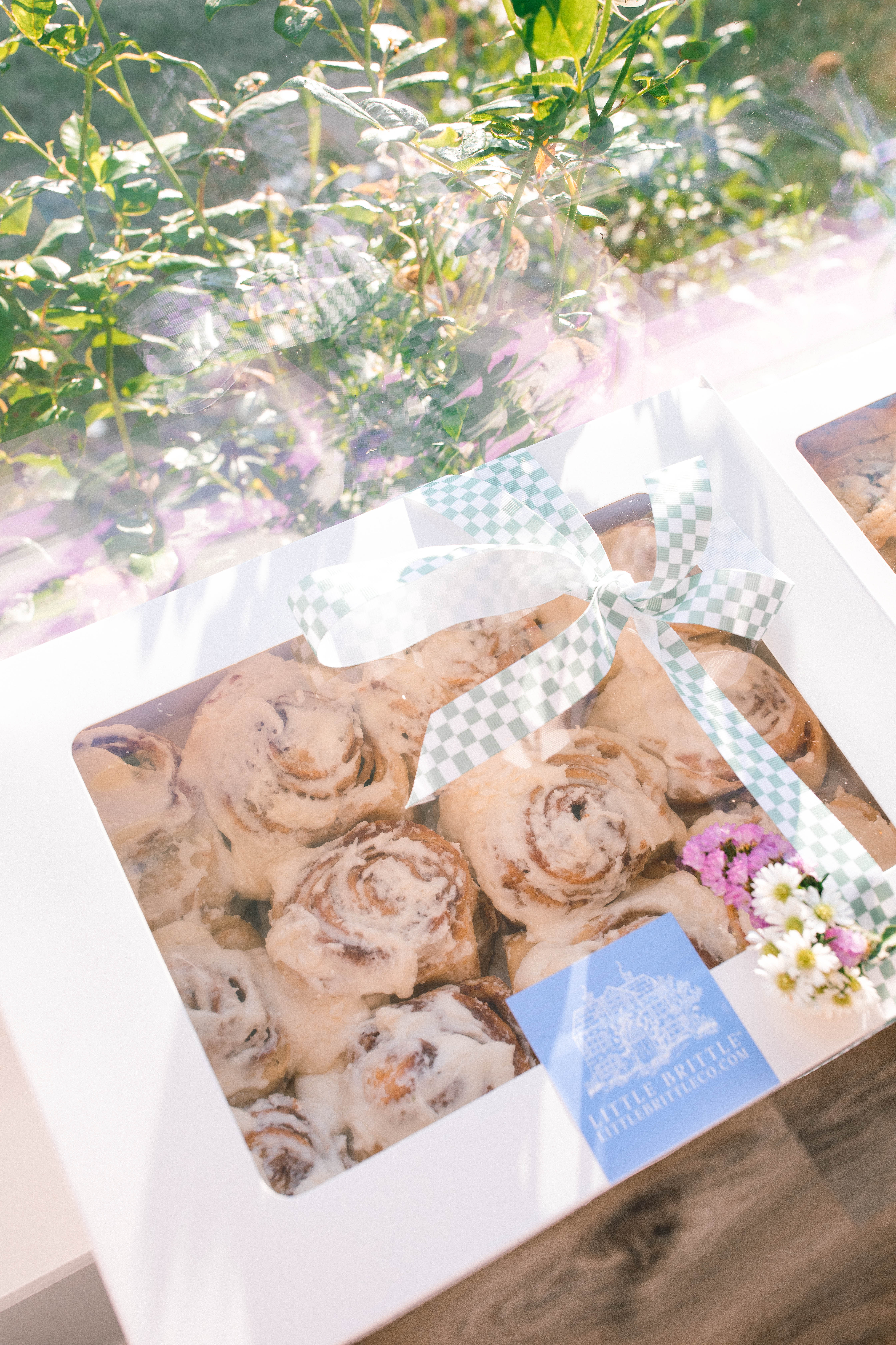 the best sourdough cinnamon rolls