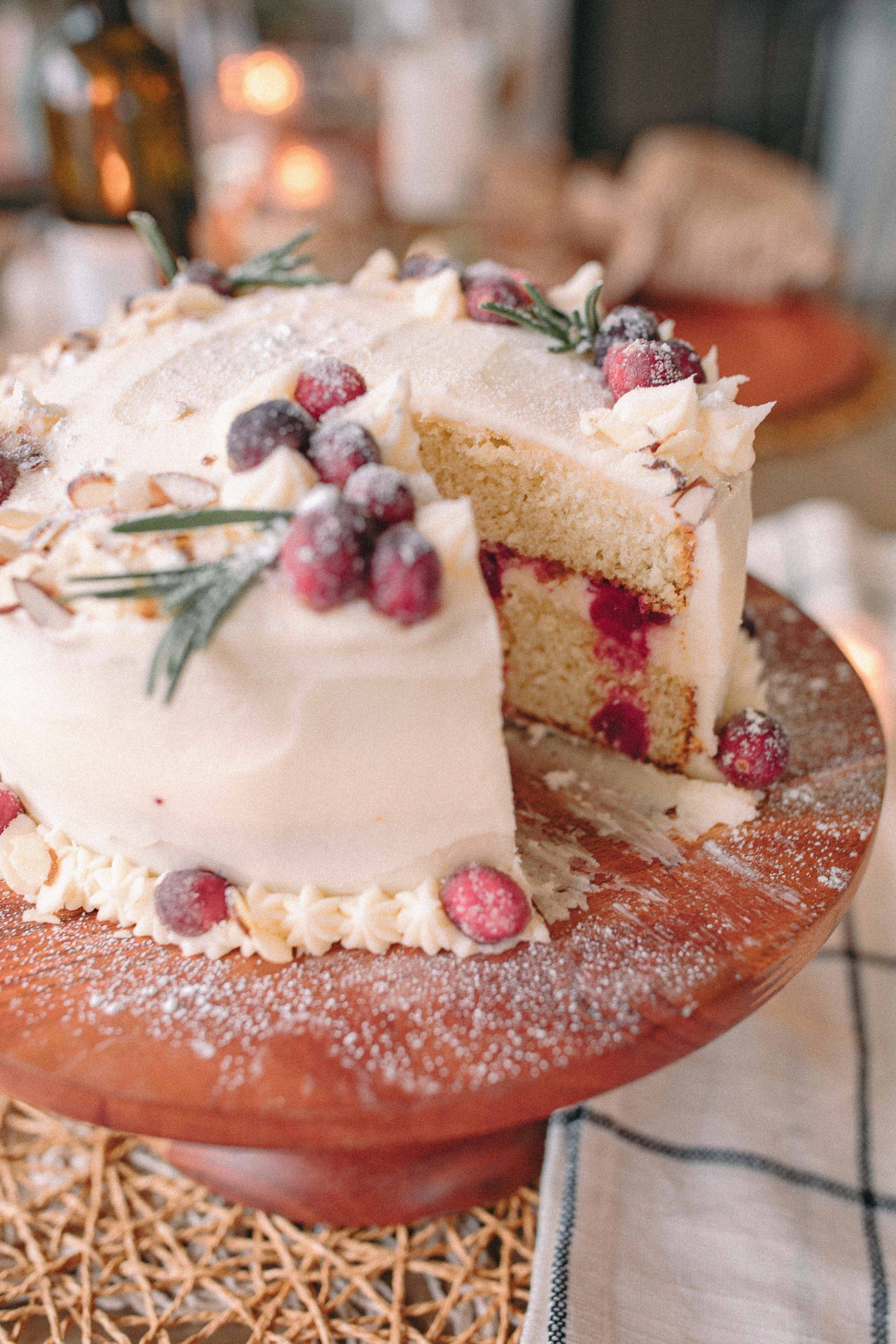 thanksgiving menu, hosting thanksgiving, thanksgiving recipes, 2026, easy fall recipes for thanksgiving, thanksgiving dessert, thanksgiving sides, turkey, mac and cheese, green beans, stuffing, pies, pumpkin pie, pecan pie, cookies, pumpkin bars, thanksgiving with the family