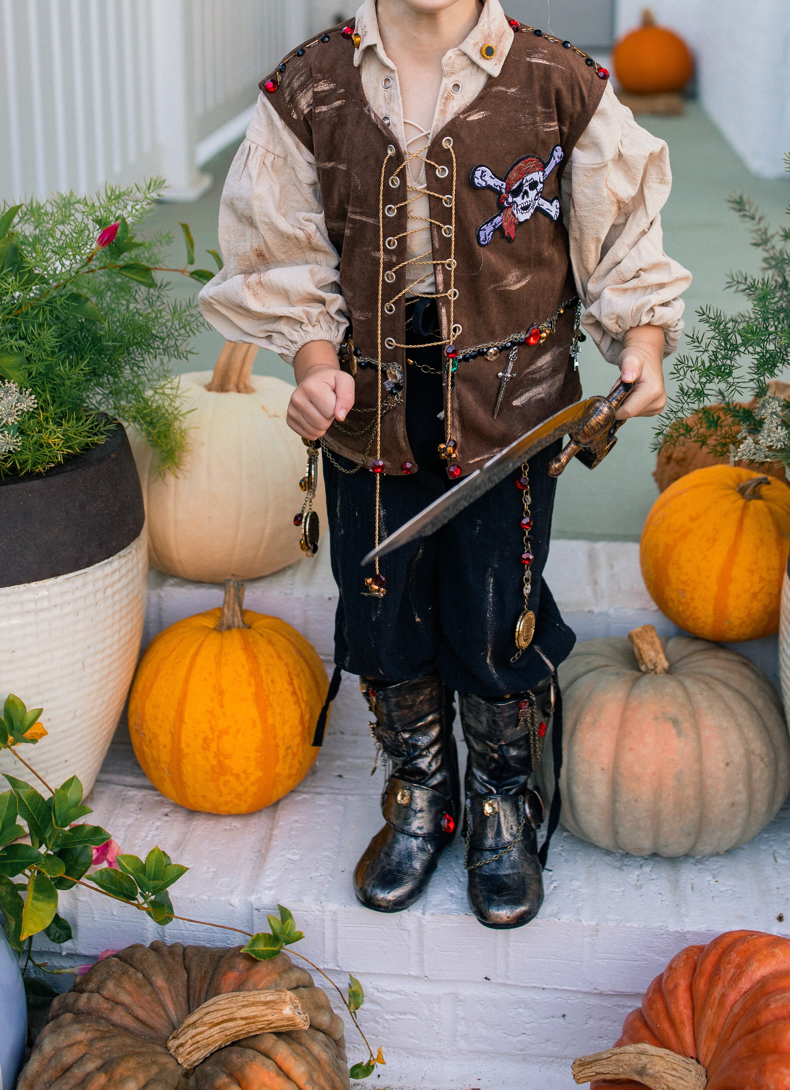 motherhood, toddler, lifestyle blog, mom, mom blog, pregnancy, boy mom, fall, food, halloween, dinner, lifestyle, toddler halloween costume