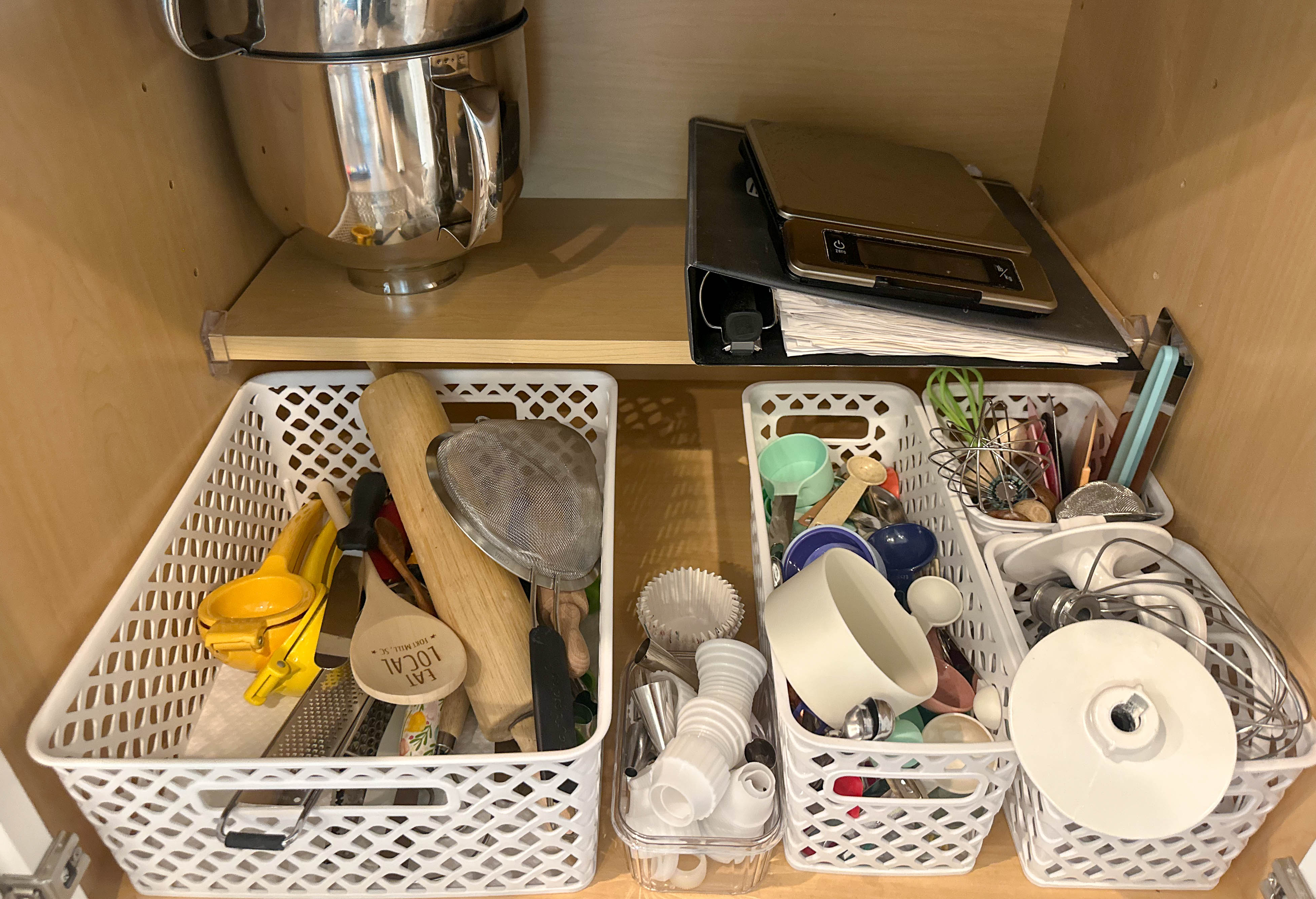 motherhood, toddler, lifestyle blog, mom, mom blog, pregnancy, boy mom, fall, food, halloween, dinner, lifestyle