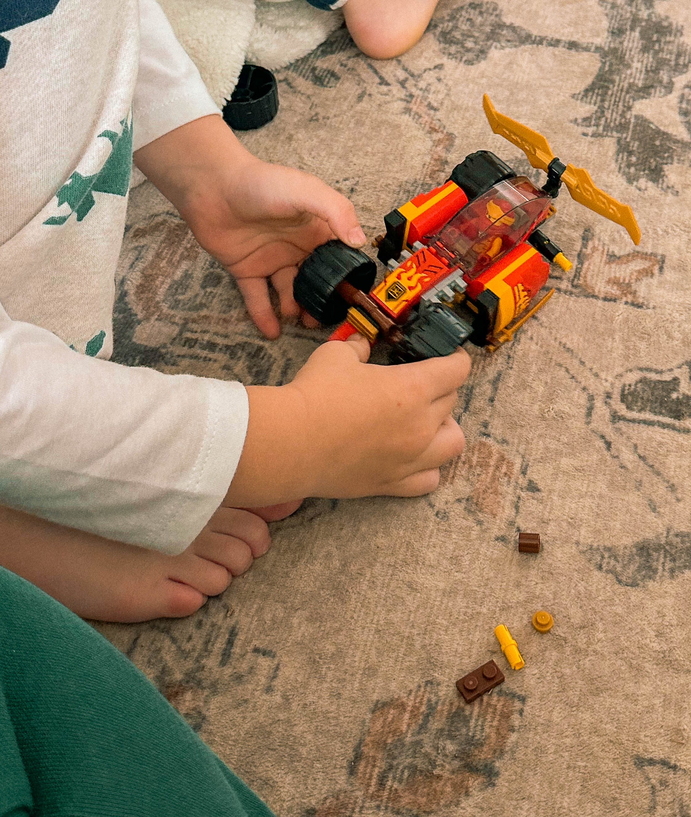 motherhood, toddler, lifestyle blog, mom, mom blog, pregnancy, boy mom, fall, food, halloween, dinner, lifestyle, toddler halloween costume