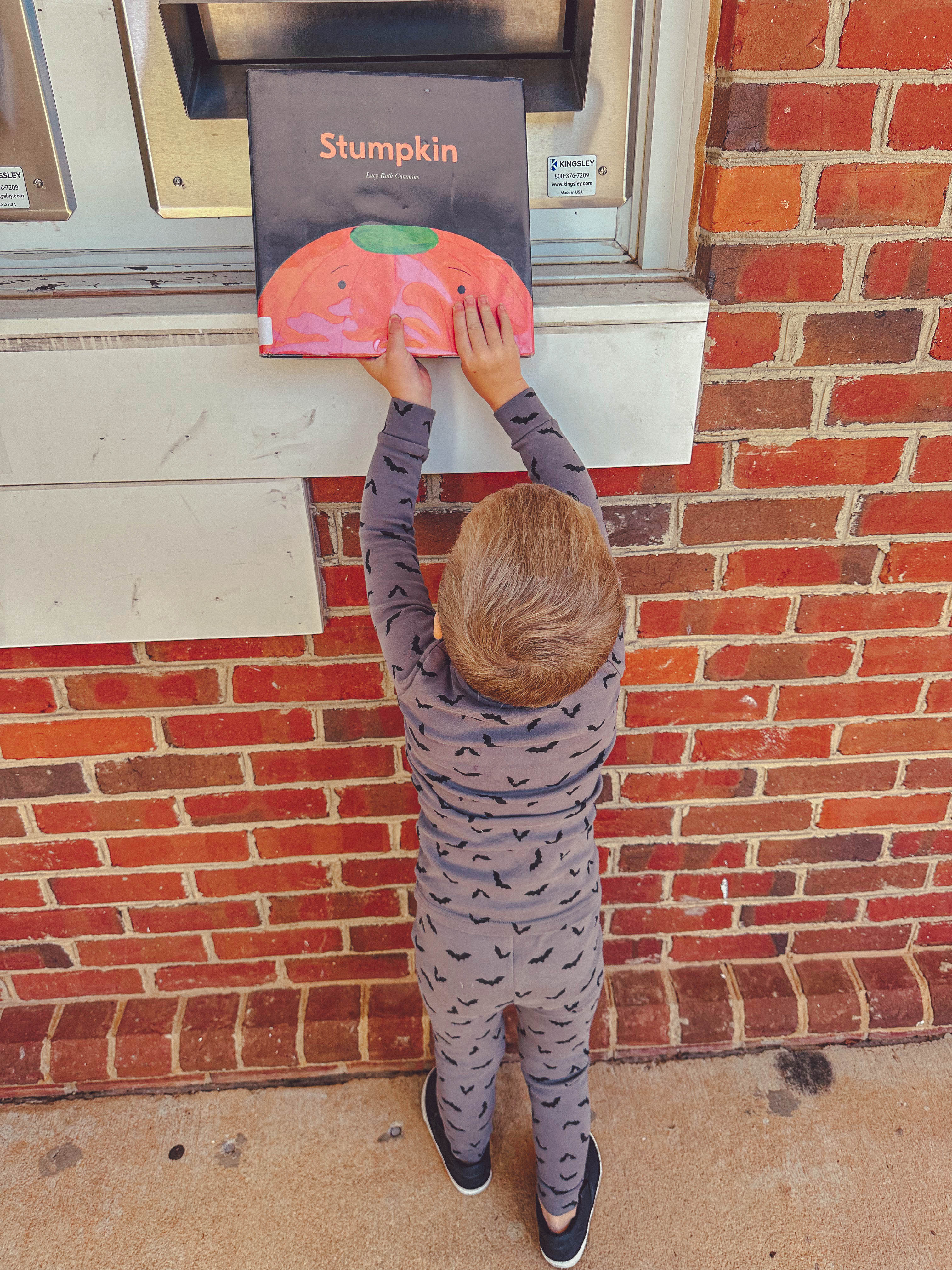 motherhood, toddler, lifestyle blog, mom, mom blog, pregnancy, boy mom, fall, food, halloween, dinner, lifestyle, toddler halloween costume, ballantyne, pop up bagels, skykid coffee, the bowl, flower child, healthy hot cocoa, sourdough, jalapeno cheddar, recipe for bread