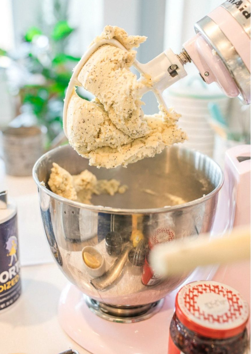 christmas cookie, lemon poppy seed, lemon linzer cookies, shortbread cookies, vegan, dairy-free, lemon shortbread cookies, baking, jam, raspberry, jelly