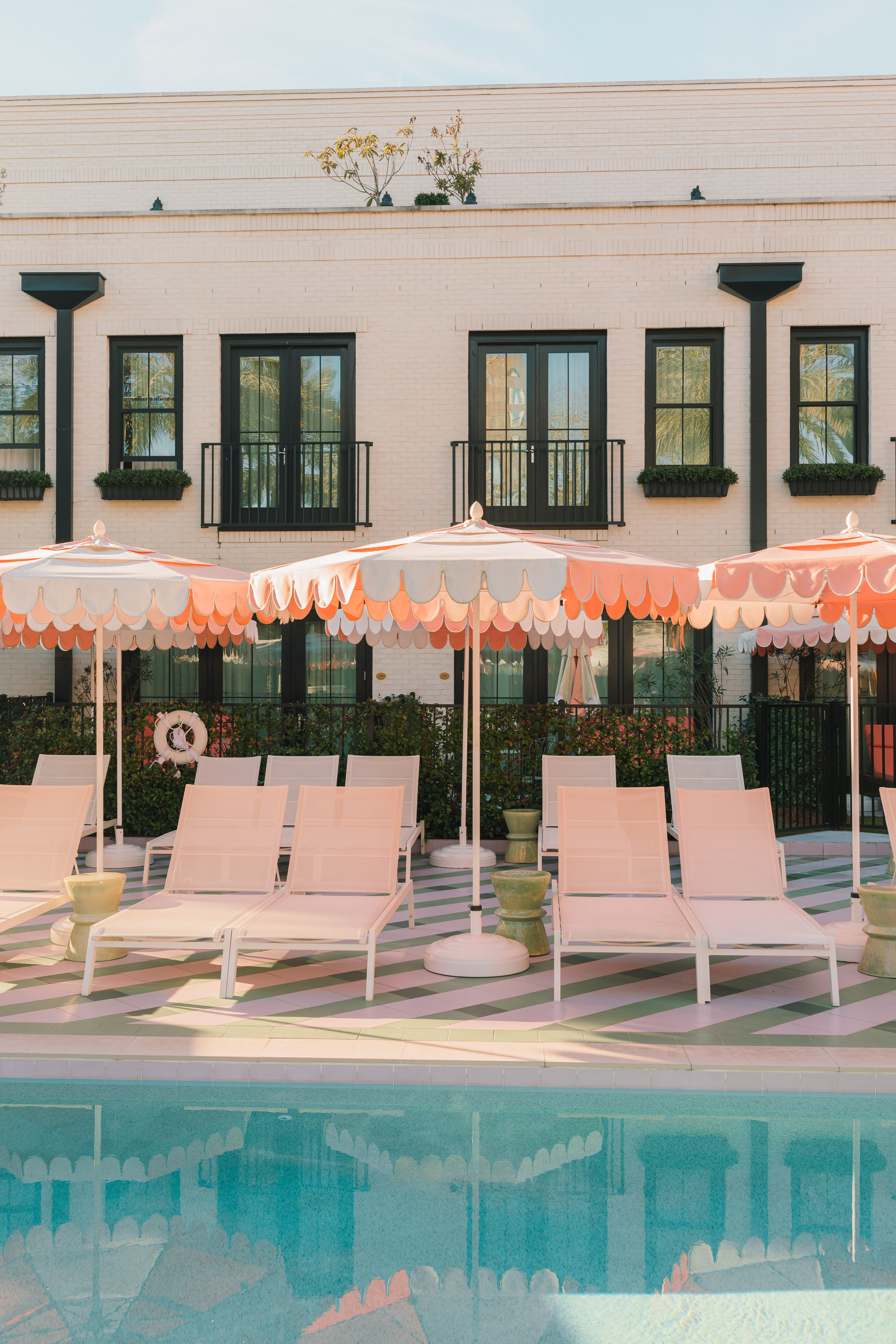 Lowcountry with lexus, savannha georiga, lexus cars, lexusus, TX 500h F Sport AWD, cars, roadtrip, suvs, travel guide, georgia, collins quarter, hotel bardo, where to stay, savannah bed and breakfast, flora and fauna, riverstreet, savannah walking tour, asher and rye, saint bibiana cooking school, hotel bardo restaurants, cooking class