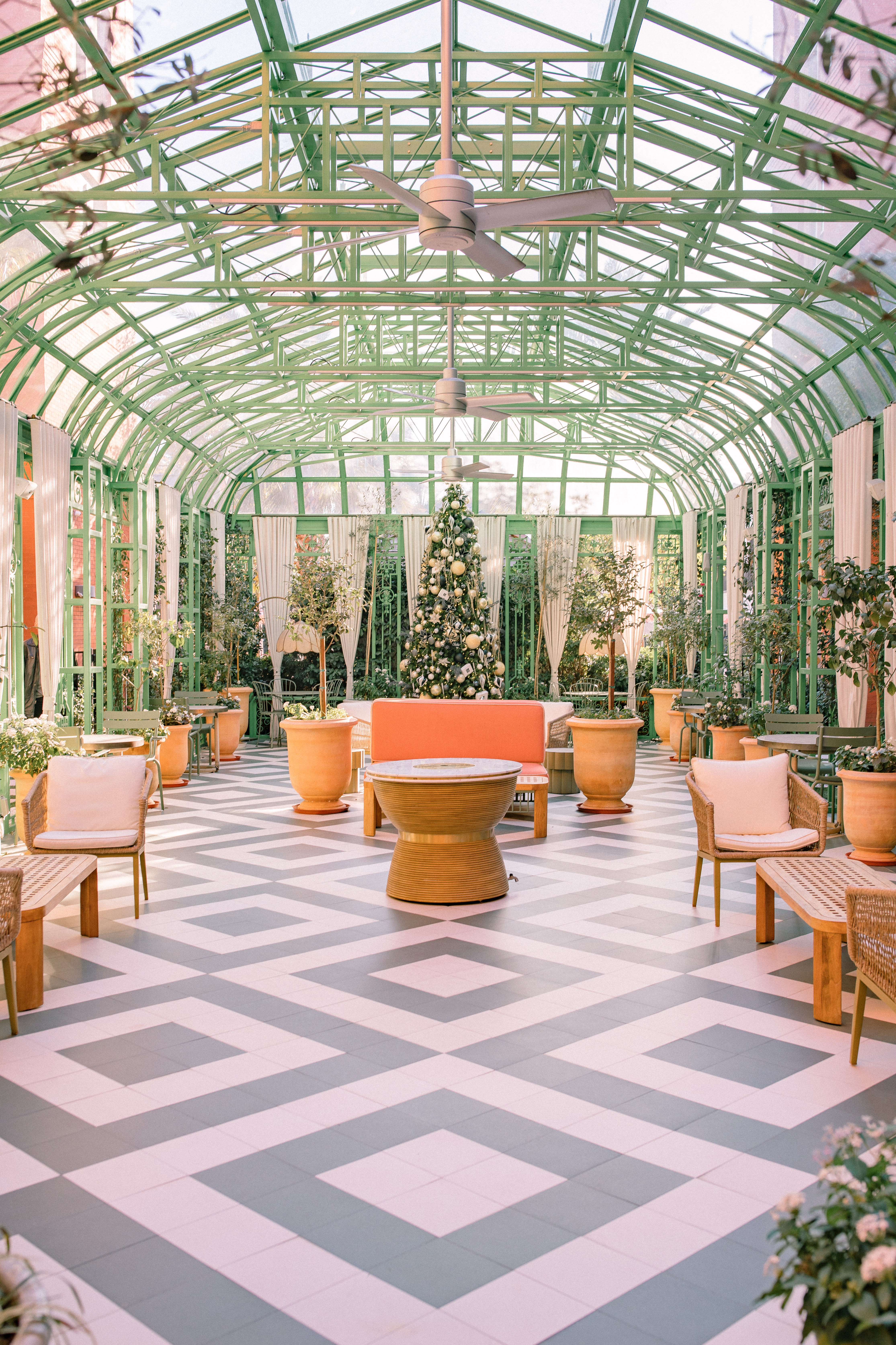 Lowcountry with lexus, savannha georiga, lexus cars, lexusus, TX 500h F Sport AWD, cars, roadtrip, suvs, travel guide, georgia, collins quarter, hotel bardo, where to stay, savannah bed and breakfast, flora and fauna, riverstreet, savannah walking tour, asher and rye, saint bibiana cooking school, hotel bardo restaurants, cooking class