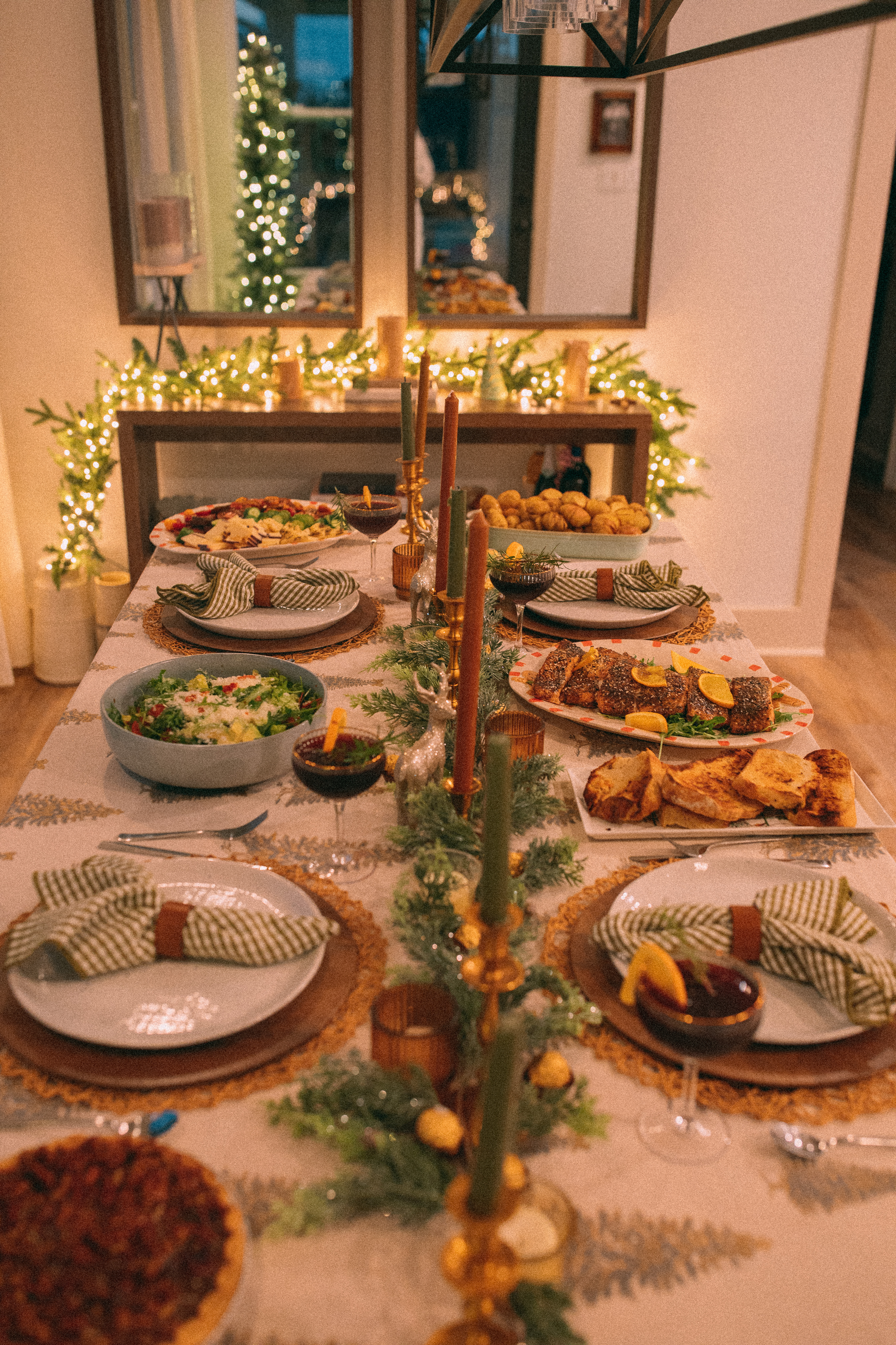 christmas recap, christmas morning, christmas blog, christmas decor, stockings, presents, toddler, dinner, table setting, home, lifestyle, blogging, motherhood, matching family pajamas, menu, holiday dinner, holiday celebrations, christmas day, pecan brownie pie, lottery pong, toddler gifts, cozy fireplace, cookies for santa, recap