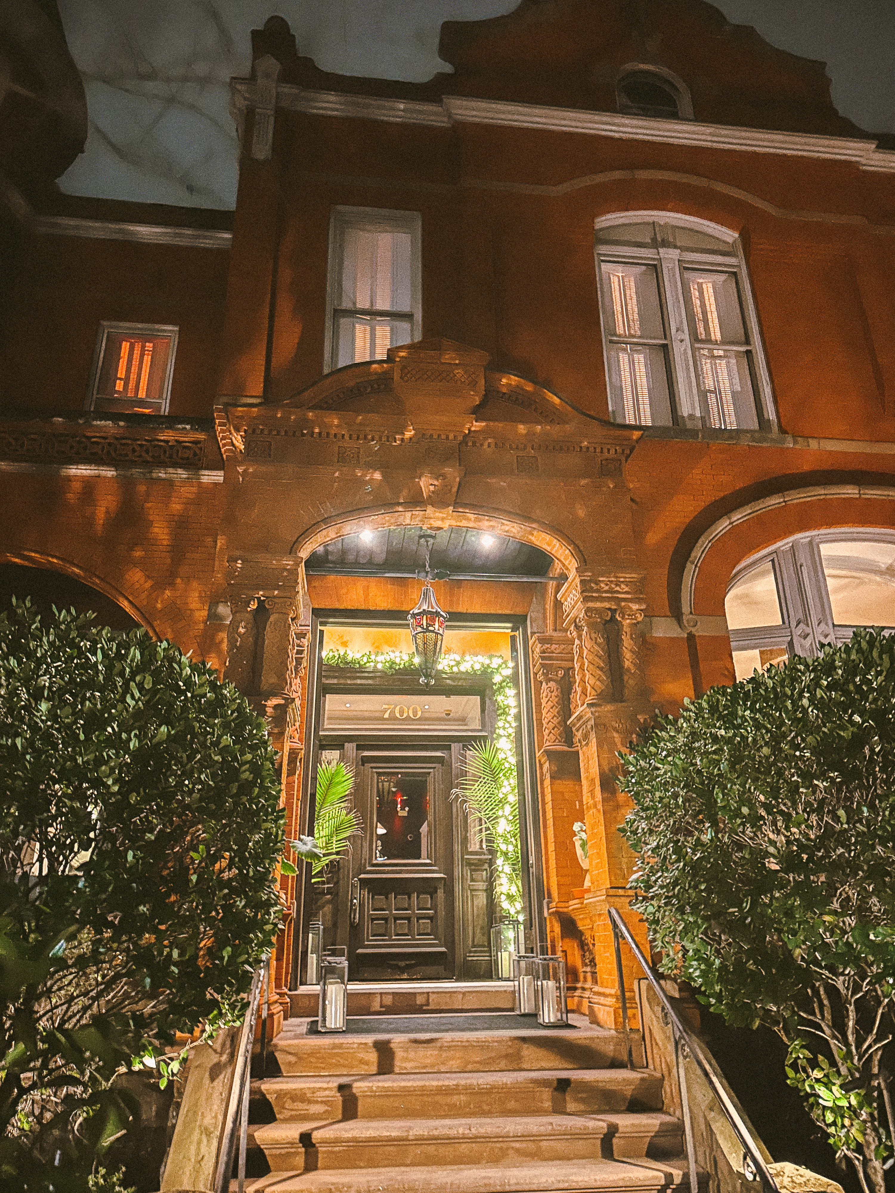 Lowcountry with lexus, savannha georiga, lexus cars, lexusus, TX 500h F Sport AWD, cars, roadtrip, suvs, travel guide, georgia, collins quarter, hotel bardo, where to stay, savannah bed and breakfast