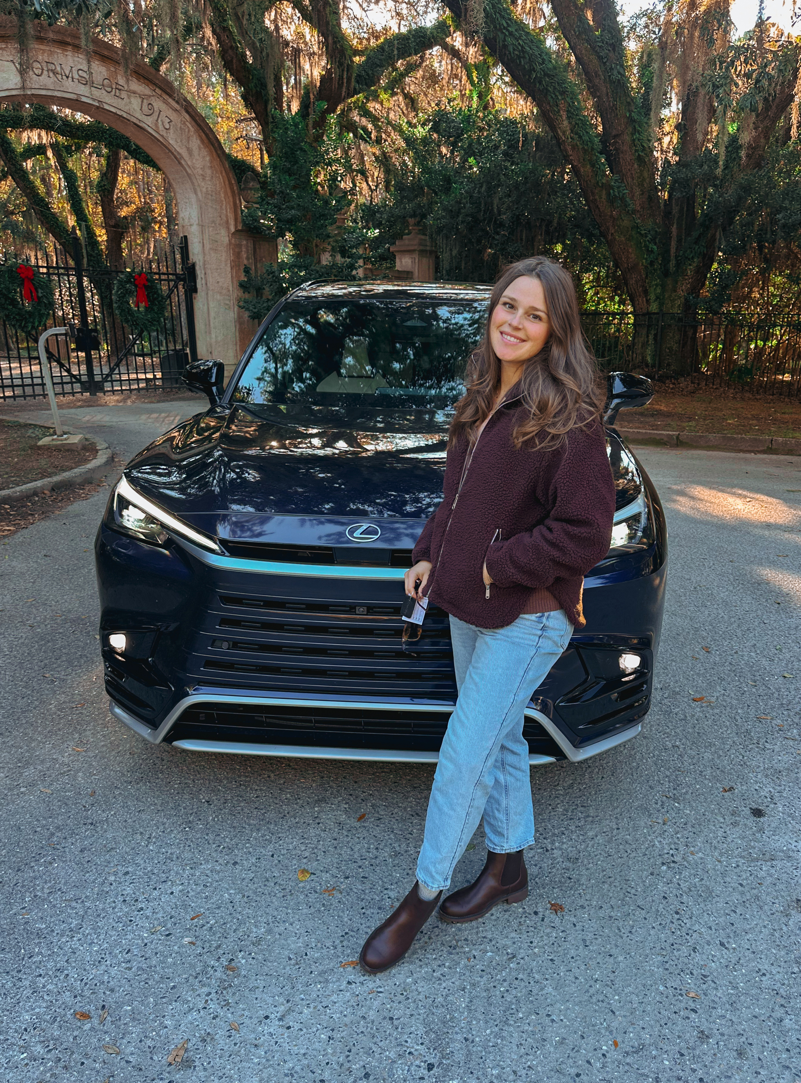 Lowcountry with lexus, savannha georiga, lexus cars, lexusus, TX 500h F Sport AWD, cars, roadtrip, suvs, travel guide, georgia, collins quarter, hotel bardo, where to stay, savannah bed and breakfast, flora and fauna, riverstreet, savannah walking tour, asher and rye