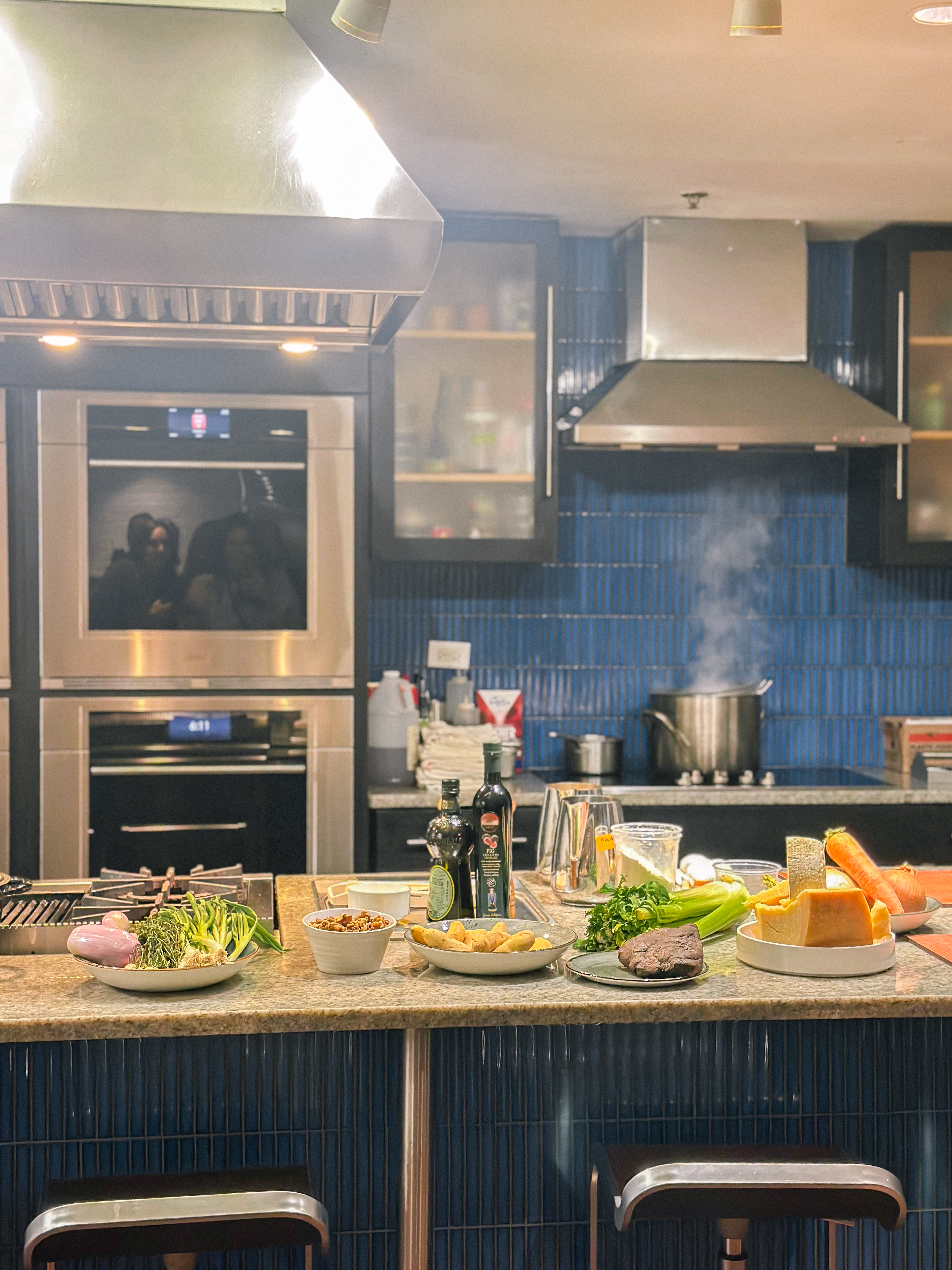 Lowcountry with lexus, savannha georiga, lexus cars, lexusus, TX 500h F Sport AWD, cars, roadtrip, suvs, travel guide, georgia, collins quarter, hotel bardo, where to stay, savannah bed and breakfast, flora and fauna, riverstreet, savannah walking tour, asher and rye, saint bibiana cooking school, hotel bardo restaurants, cooking class