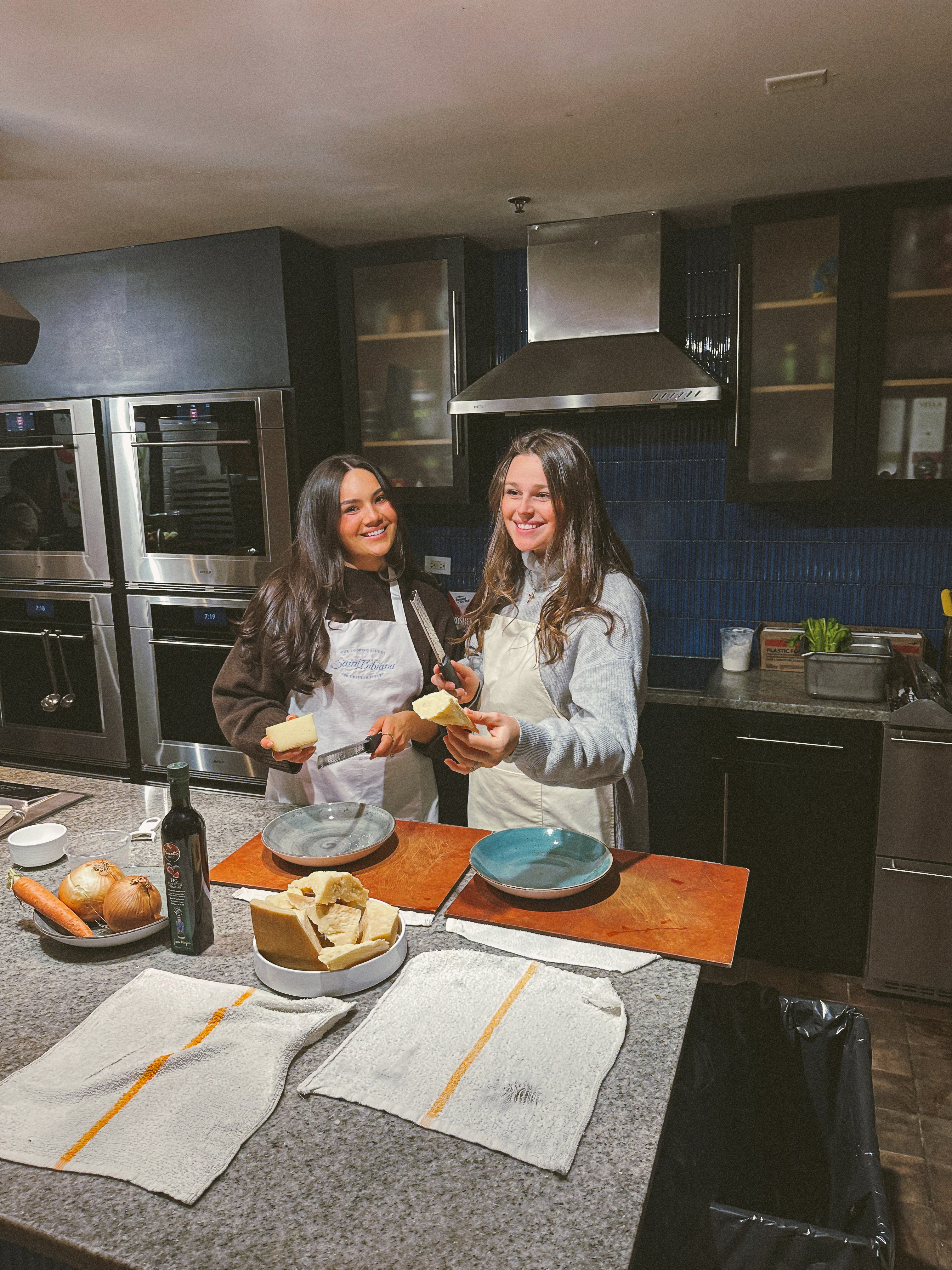 Lowcountry with lexus, savannha georiga, lexus cars, lexusus, TX 500h F Sport AWD, cars, roadtrip, suvs, travel guide, georgia, collins quarter, hotel bardo, where to stay, savannah bed and breakfast, flora and fauna, riverstreet, savannah walking tour, asher and rye, saint bibiana cooking school, hotel bardo restaurants, cooking class