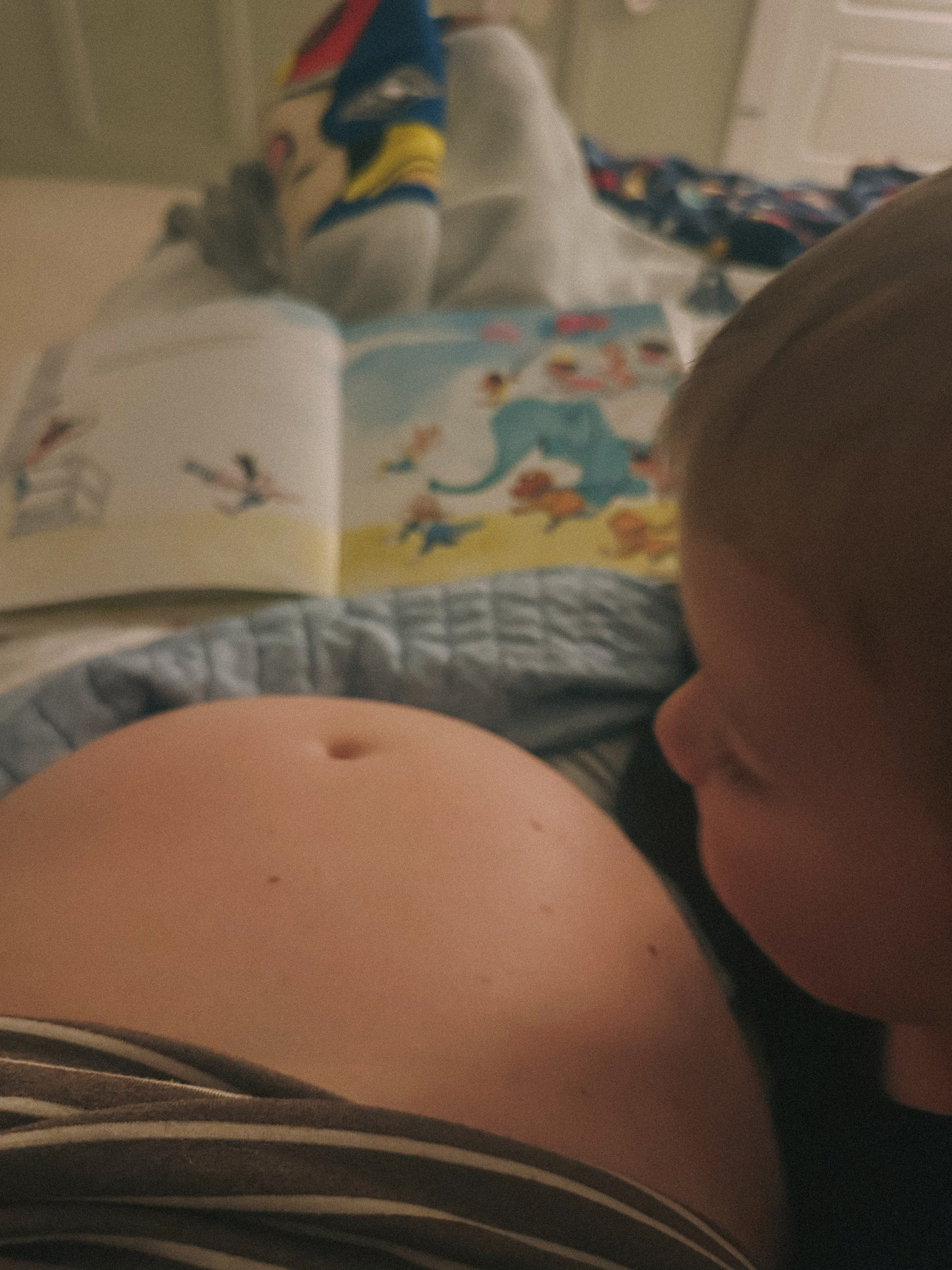 christmas recap, christmas morning, christmas blog, christmas decor, stockings, presents, toddler, dinner, table setting, home, lifestyle, blogging, motherhood, matching family pajamas, menu, holiday dinner, holiday celebrations, christmas day, pecan brownie pie, lottery pong, toddler gifts, cozy fireplace, cookies for santa, recap