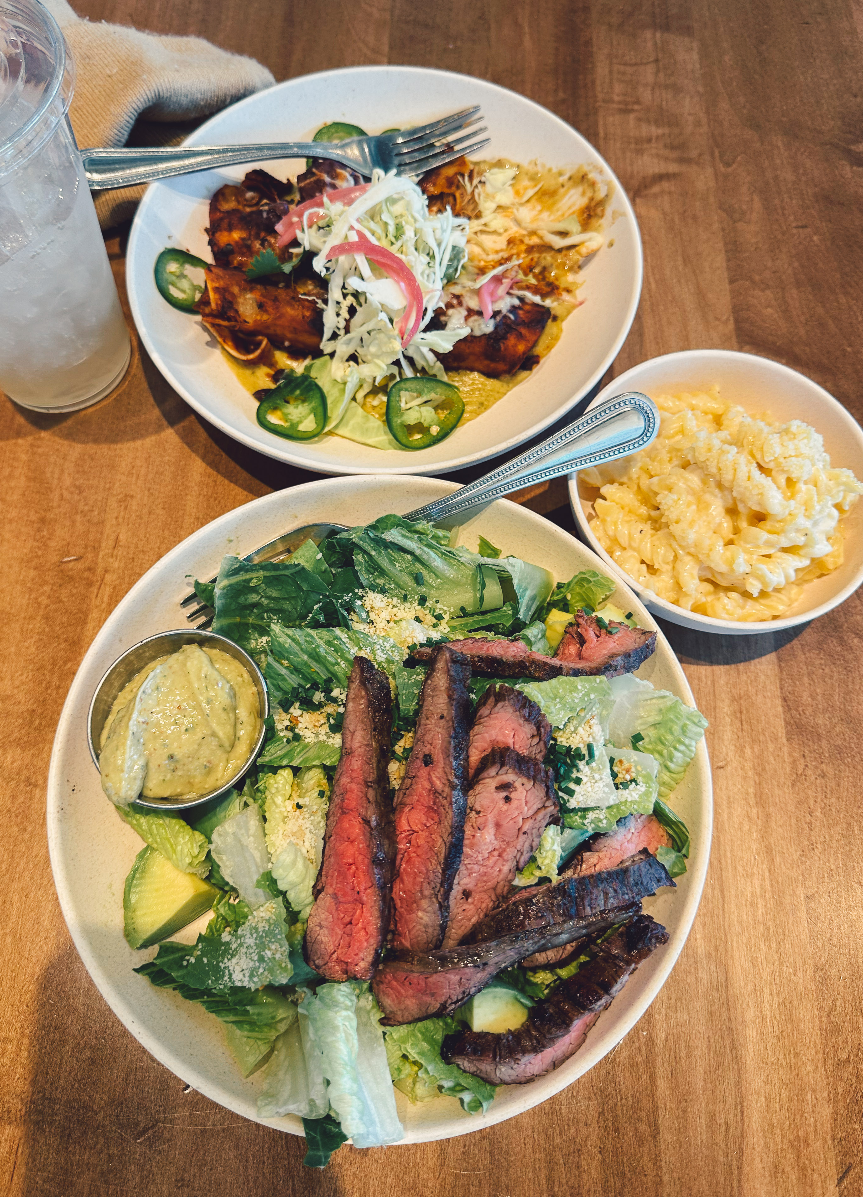 christmas recap, christmas morning, christmas blog, christmas decor, stockings, presents, toddler, dinner, table setting, home, lifestyle, blogging, motherhood, matching family pajamas, menu, holiday dinner, holiday celebrations, christmas day, pecan brownie pie, lottery pong, toddler gifts, cozy fireplace, cookies for santa, recap