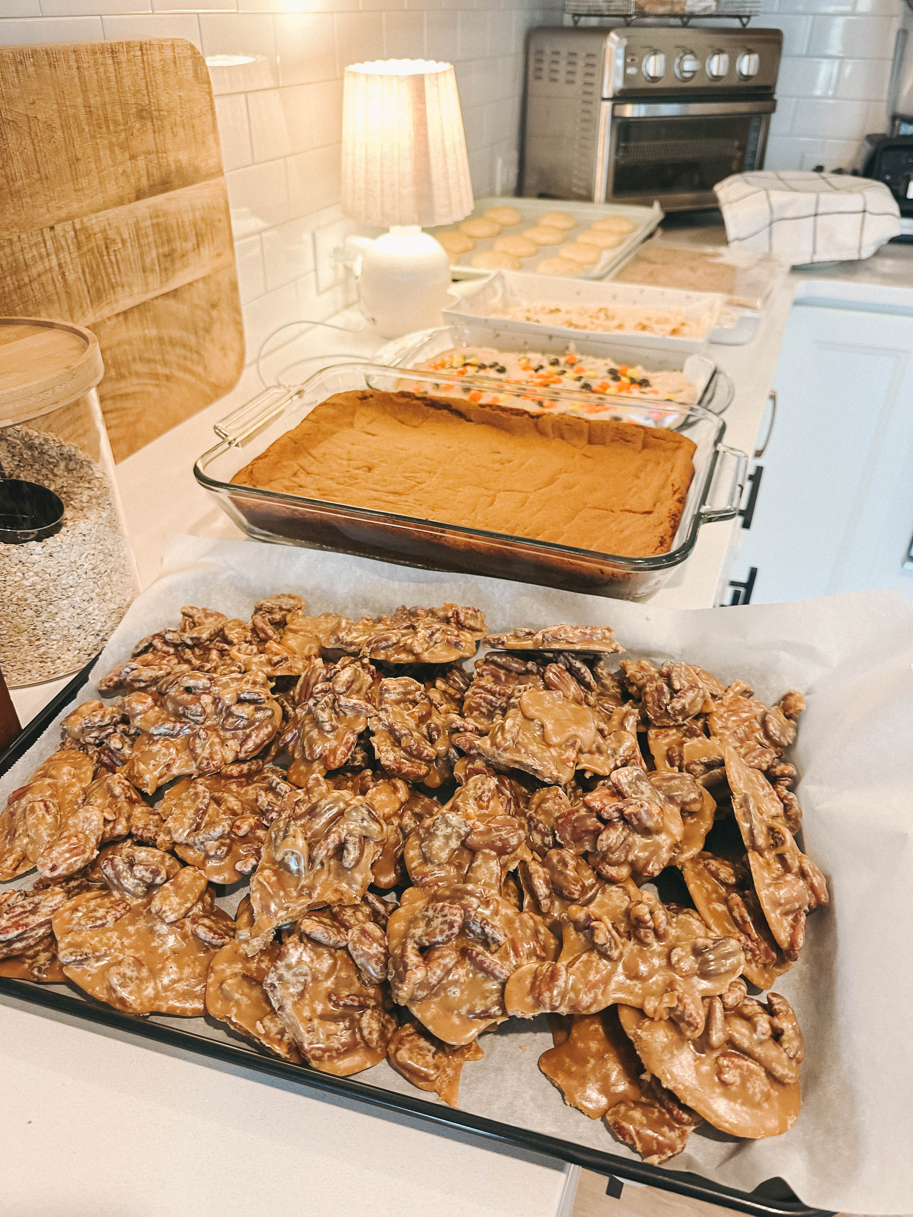 easy pecan pralines, southern pecan pralines, pralines, baking, christmas, pecans, christmas, holidays, gift ideas, easy recipe, dessert, savannah