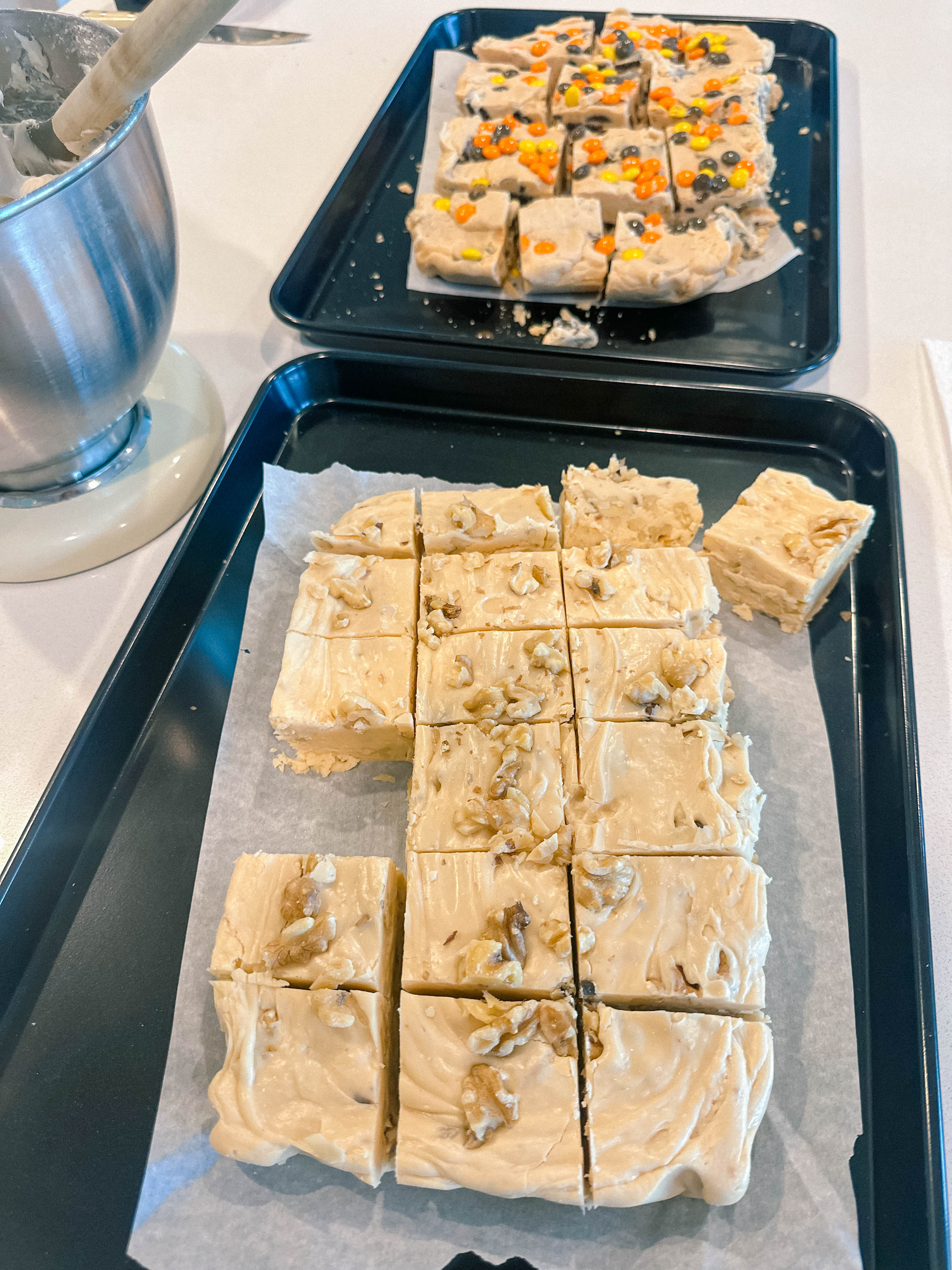 christmas recap, christmas morning, christmas blog, christmas decor, stockings, presents, toddler, dinner, table setting, home, lifestyle, blogging, motherhood, matching family pajamas, menu, holiday dinner, holiday celebrations, christmas day, pecan brownie pie, lottery pong, toddler gifts, cozy fireplace, cookies for santa, recap