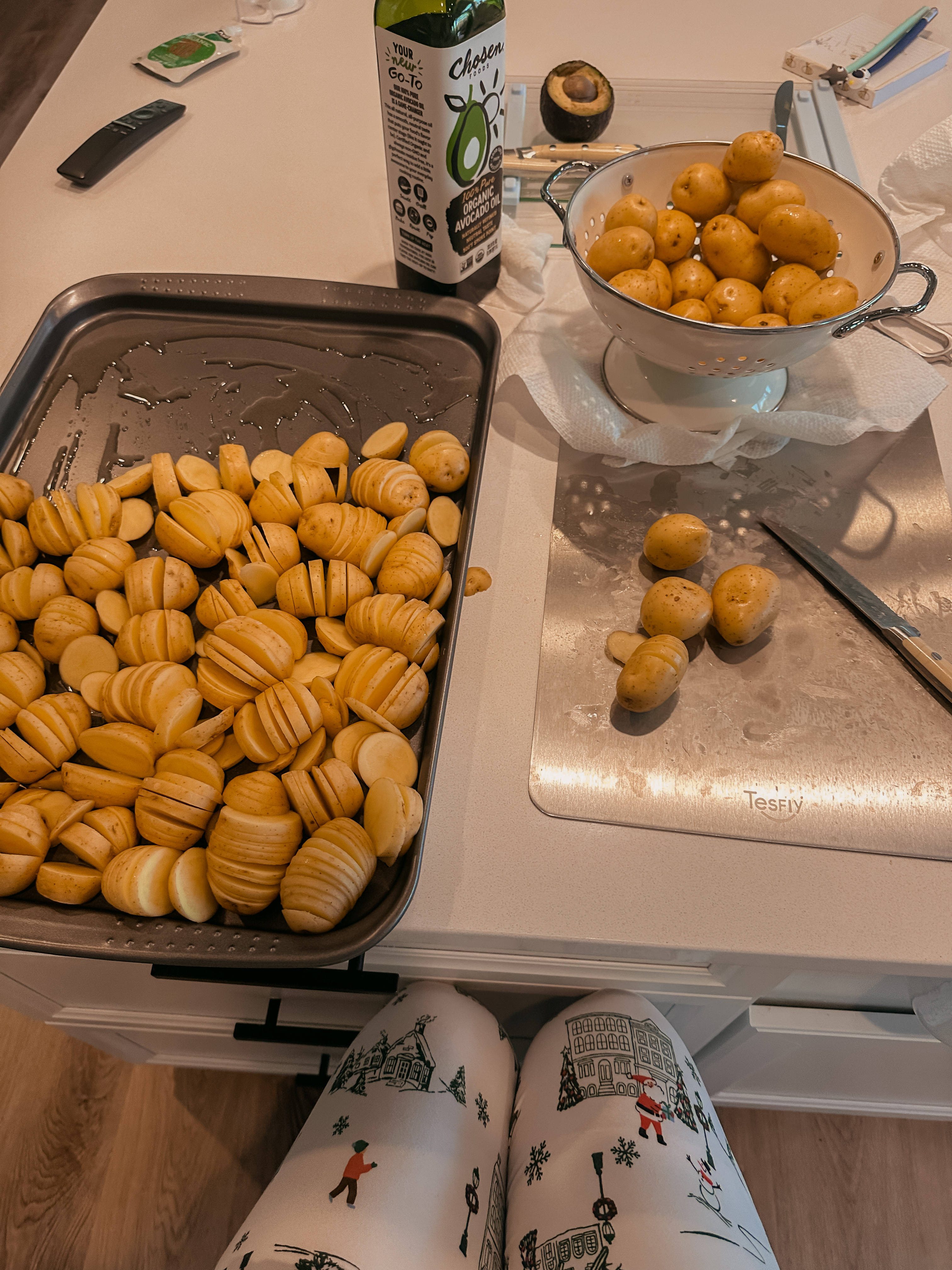 christmas recap, christmas morning, christmas blog, christmas decor, stockings, presents, toddler, dinner, table setting, home, lifestyle, blogging, motherhood, matching family pajamas, menu, holiday dinner, holiday celebrations, christmas day, pecan brownie pie, lottery pong, toddler gifts, cozy fireplace, cookies for santa, recap