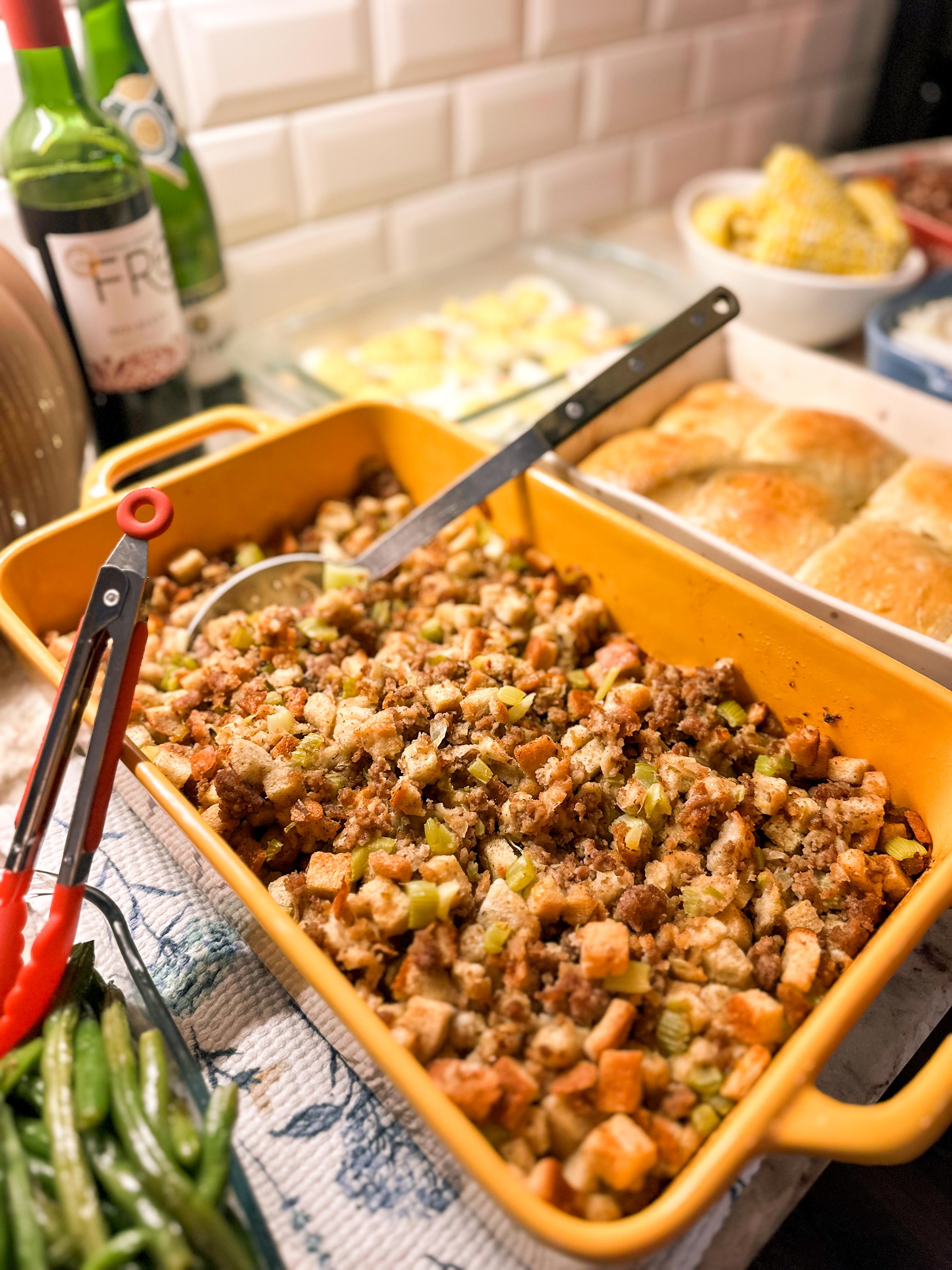 bush n vine, thanksgiving, fall, farms, november, thanksgiving with family, kids, fort mill sc, charlotte, weekly recap blog, mom blog, motherhood, lifestyle blogger, ilios, baking, cheesecake, pregnancy, cranberry sauce, sourdough rolls, turkey, ham, stuffing, green beans, fre wine