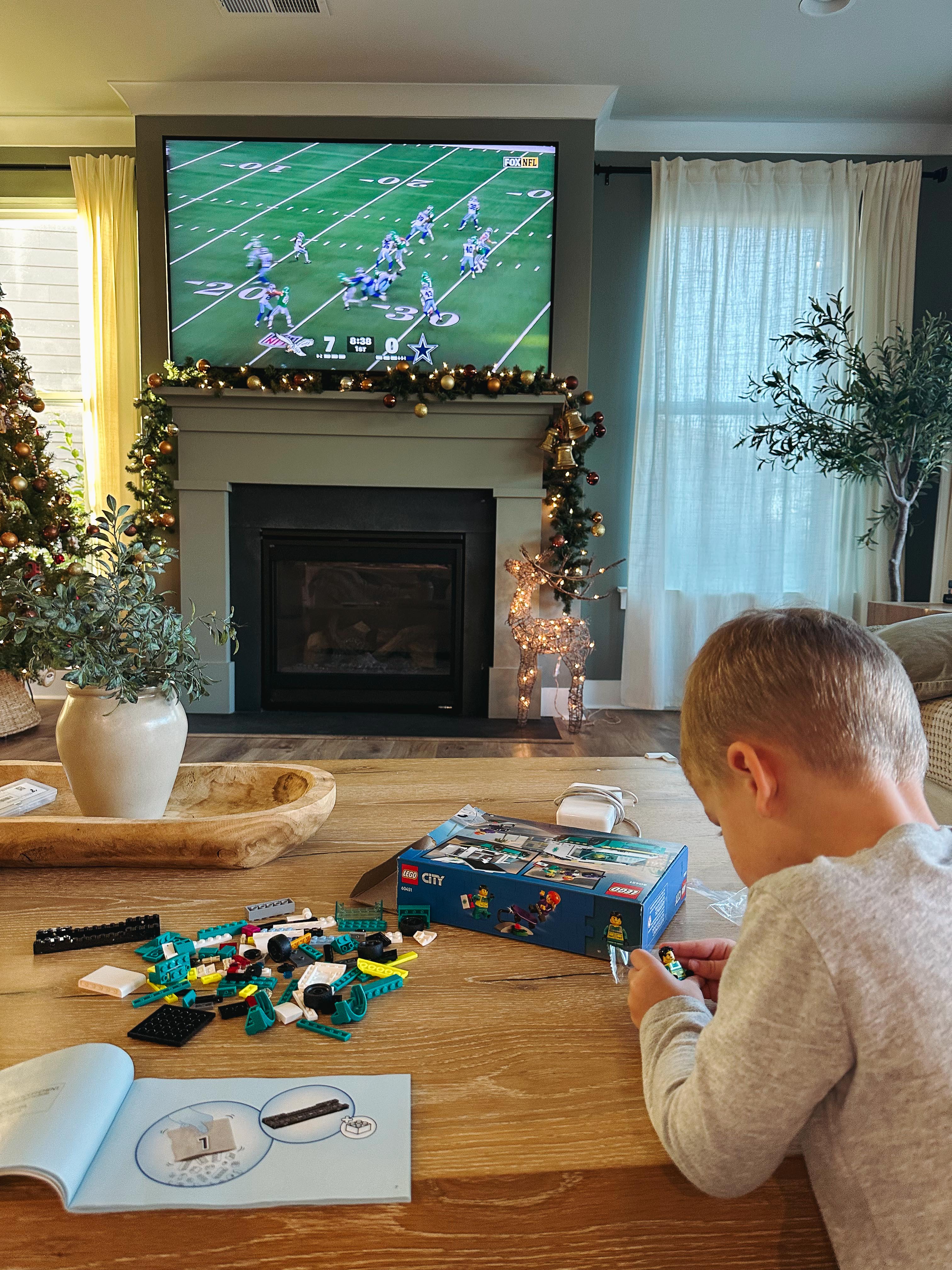 bush n vine, thanksgiving, fall, farms, november, thanksgiving with family, kids, fort mill sc, charlotte, weekly recap blog, mom blog, motherhood, lifestyle blogger, ilios, baking, cheesecake, pregnancy, cranberry sauce, sourdough rolls, turkey, ham, stuffing, green beans, fre wine