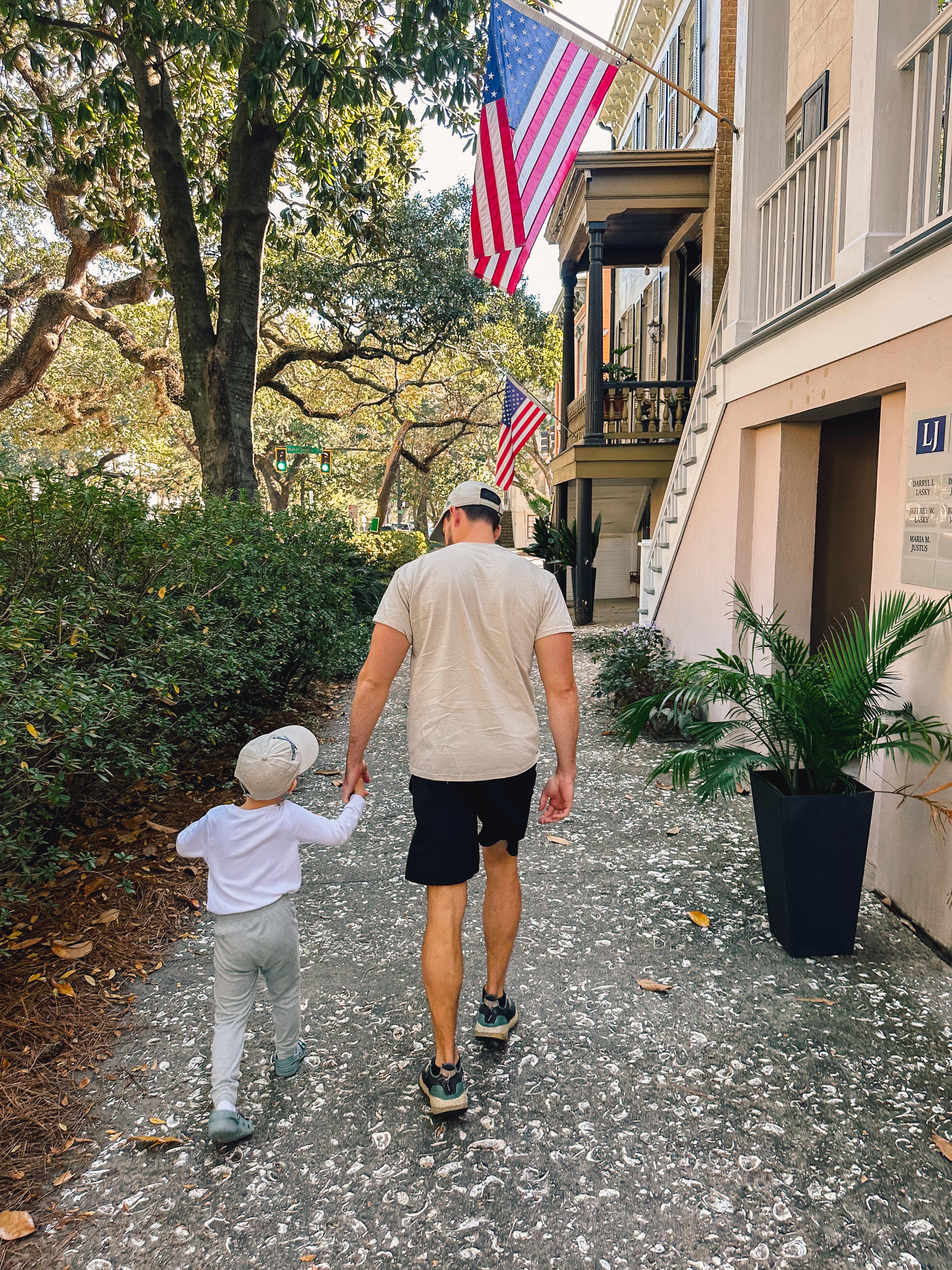 road trip, thanksgiving, lifestyle blogger, charlotte, savannah, florida, thanksgiving, urban deli, lunch spot in savannah, franklins coffee shop