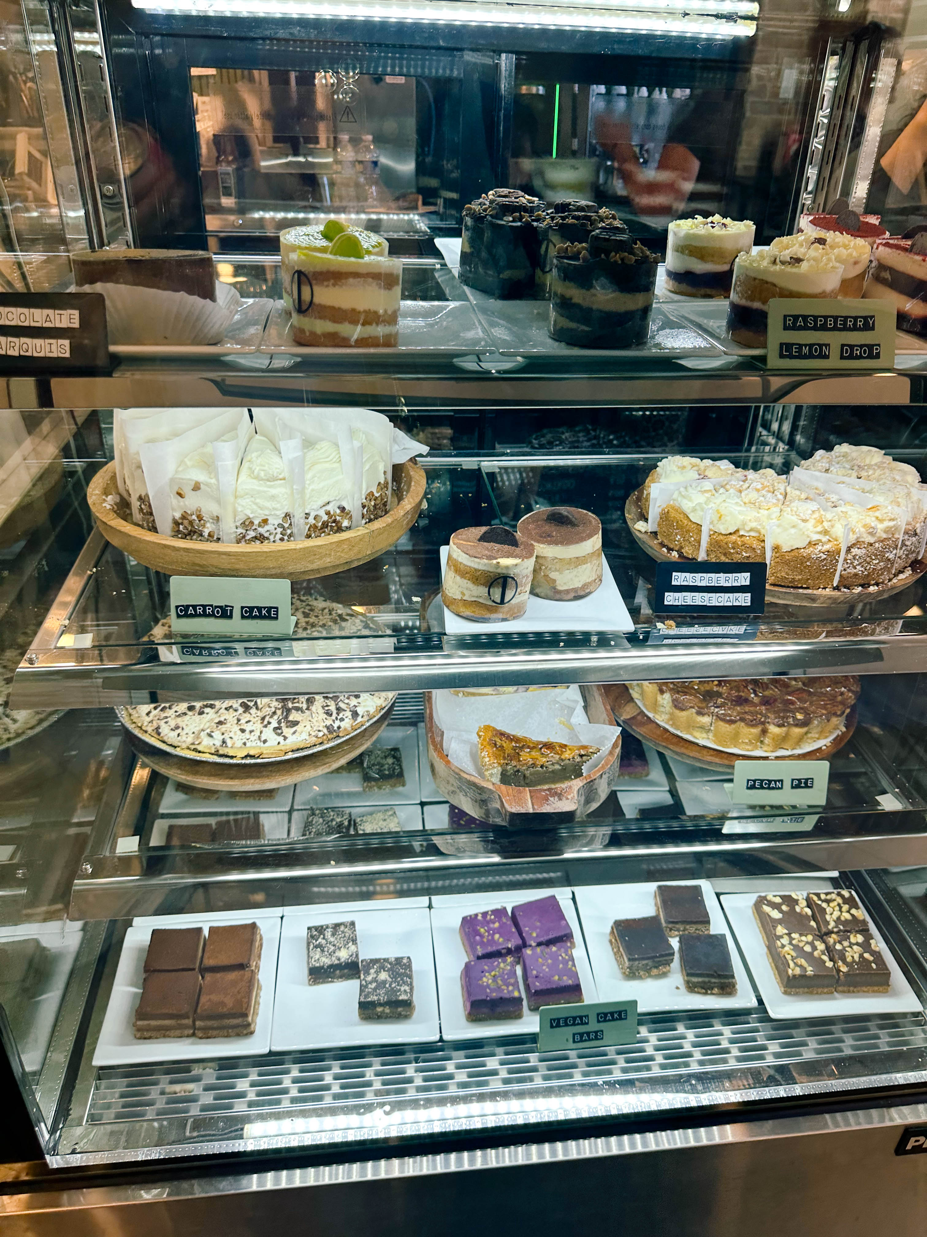 road trip, thanksgiving, lifestyle blogger, charlotte, savannah, florida, thanksgiving, urban deli, lunch spot in savannah, franklins coffee shop