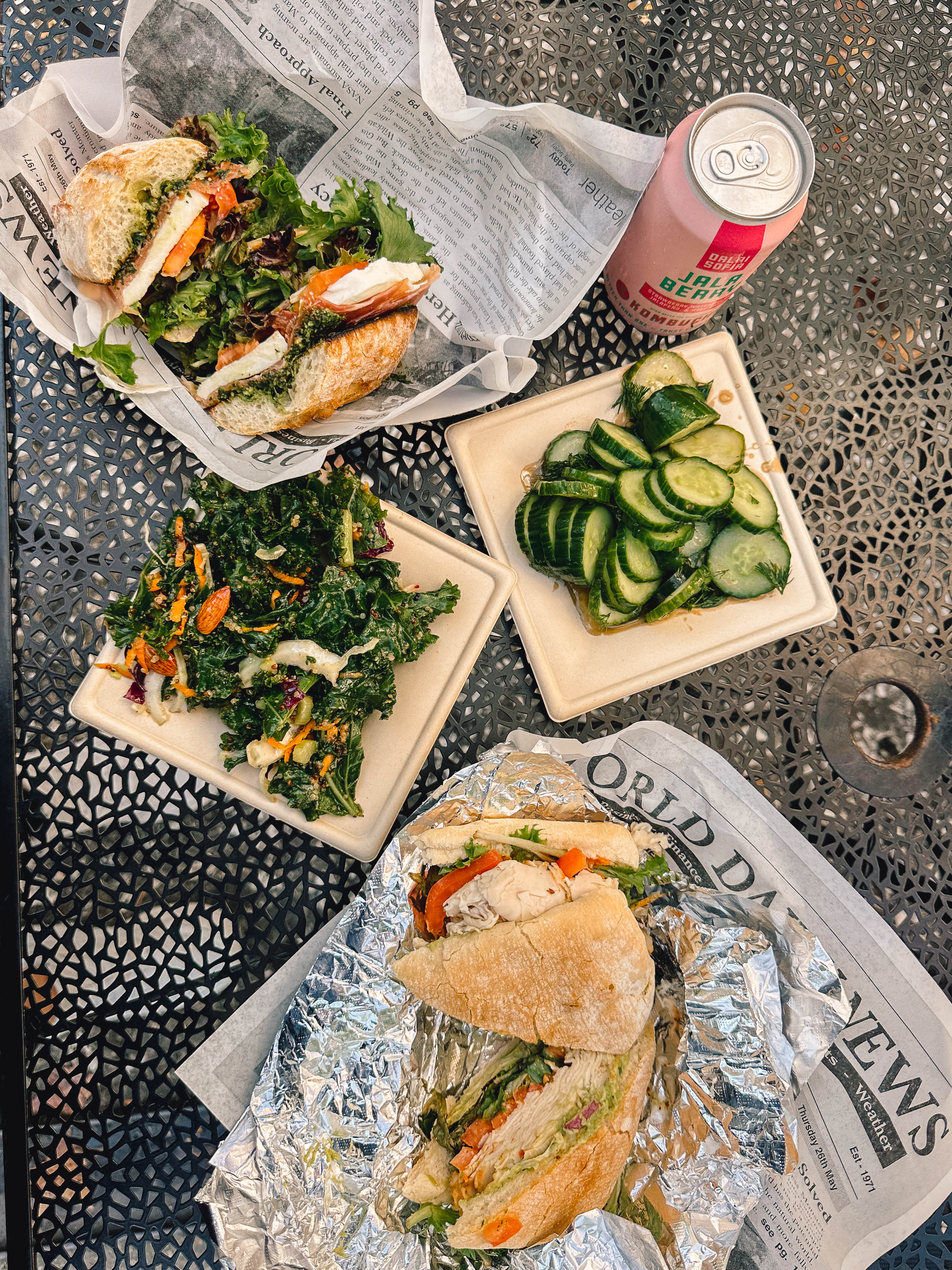 road trip, thanksgiving, lifestyle blogger, charlotte, savannah, florida, thanksgiving, urban deli, lunch spot in savannah, franklins coffee shop