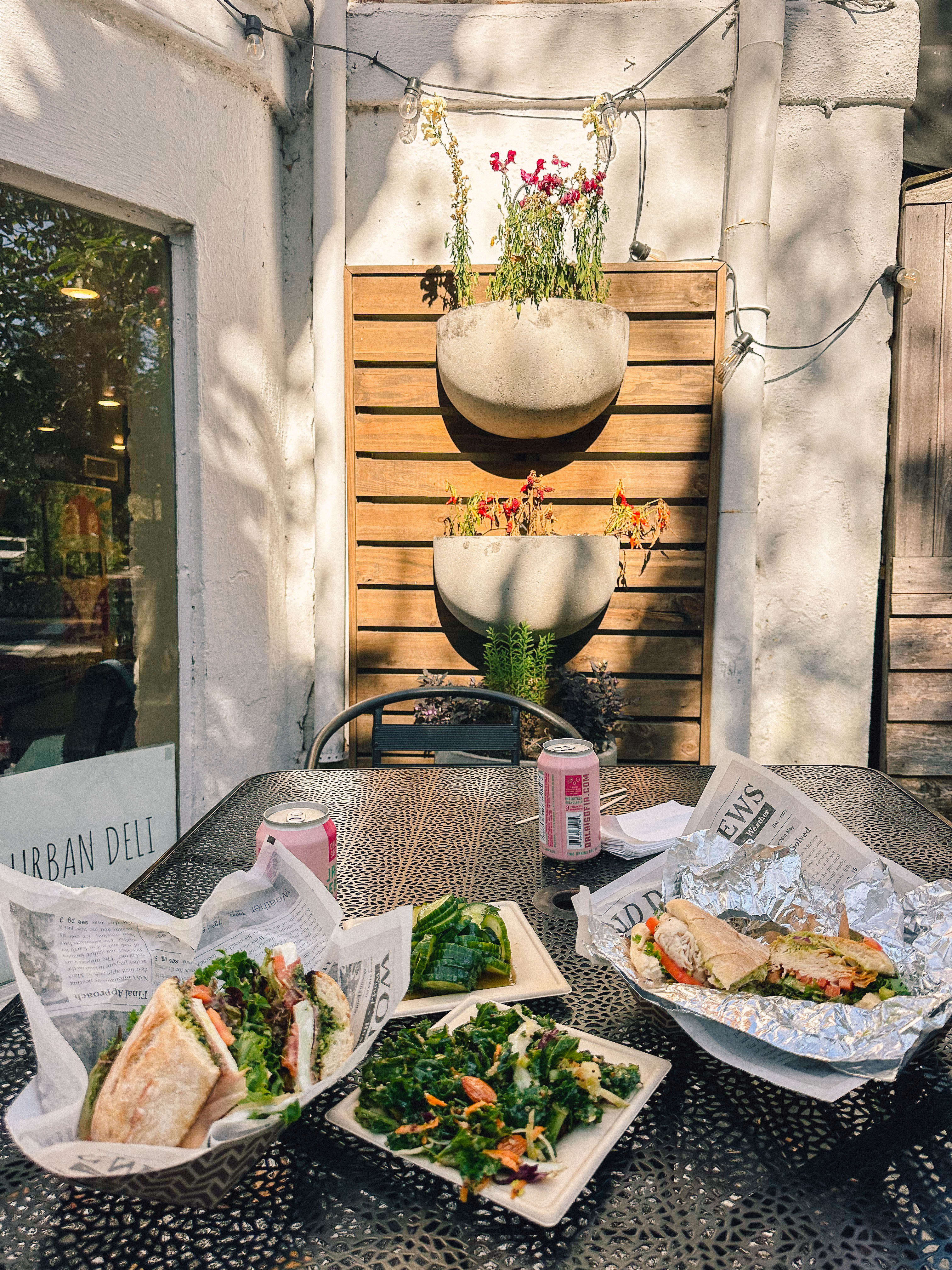 road trip, thanksgiving, lifestyle blogger, charlotte, savannah, florida, thanksgiving, urban deli, lunch spot in savannah, franklins coffee shop